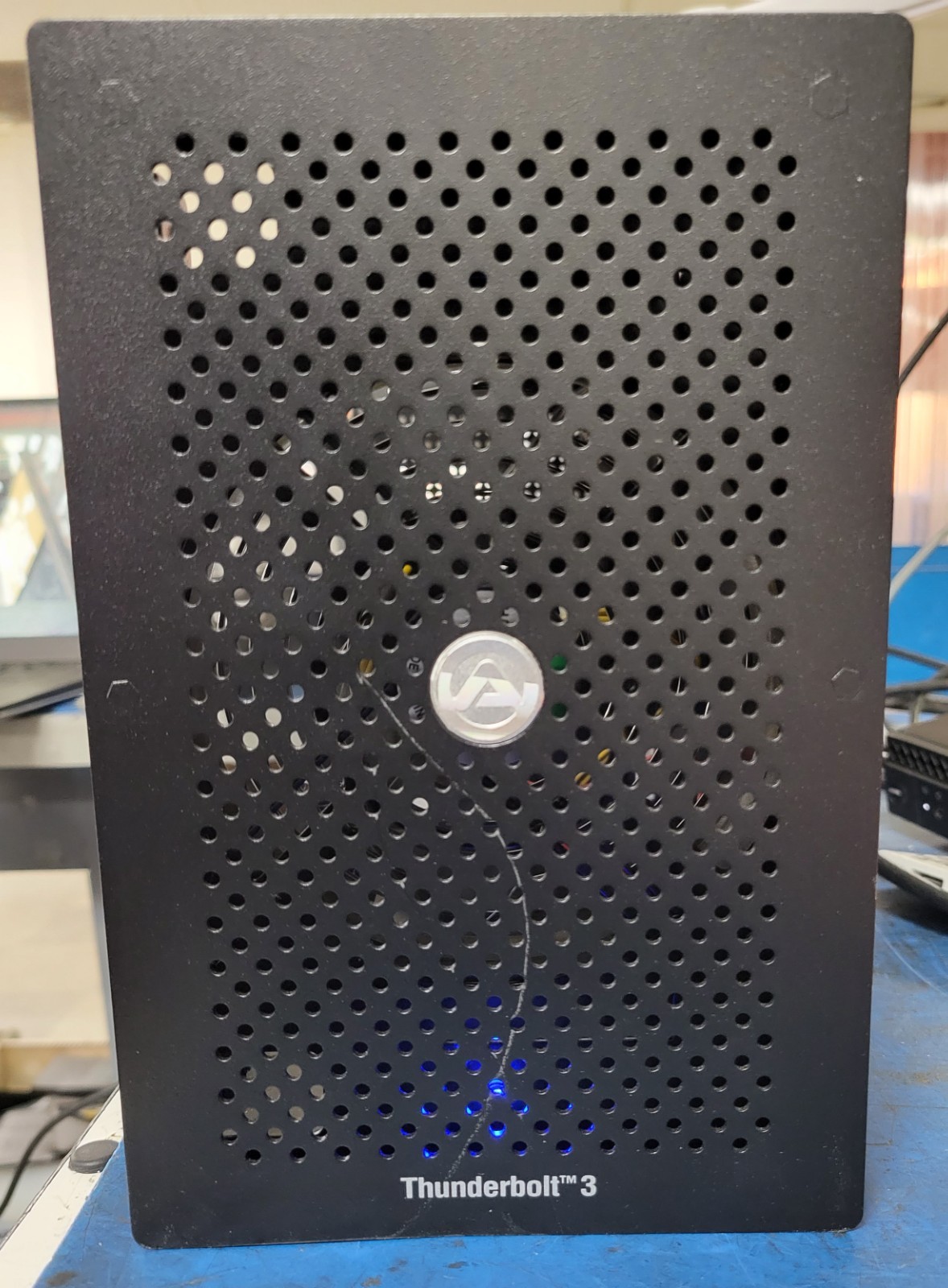 Akitio Node - Thunderbolt3 NODE-T3IA eGPU *Tested Working* | OO341