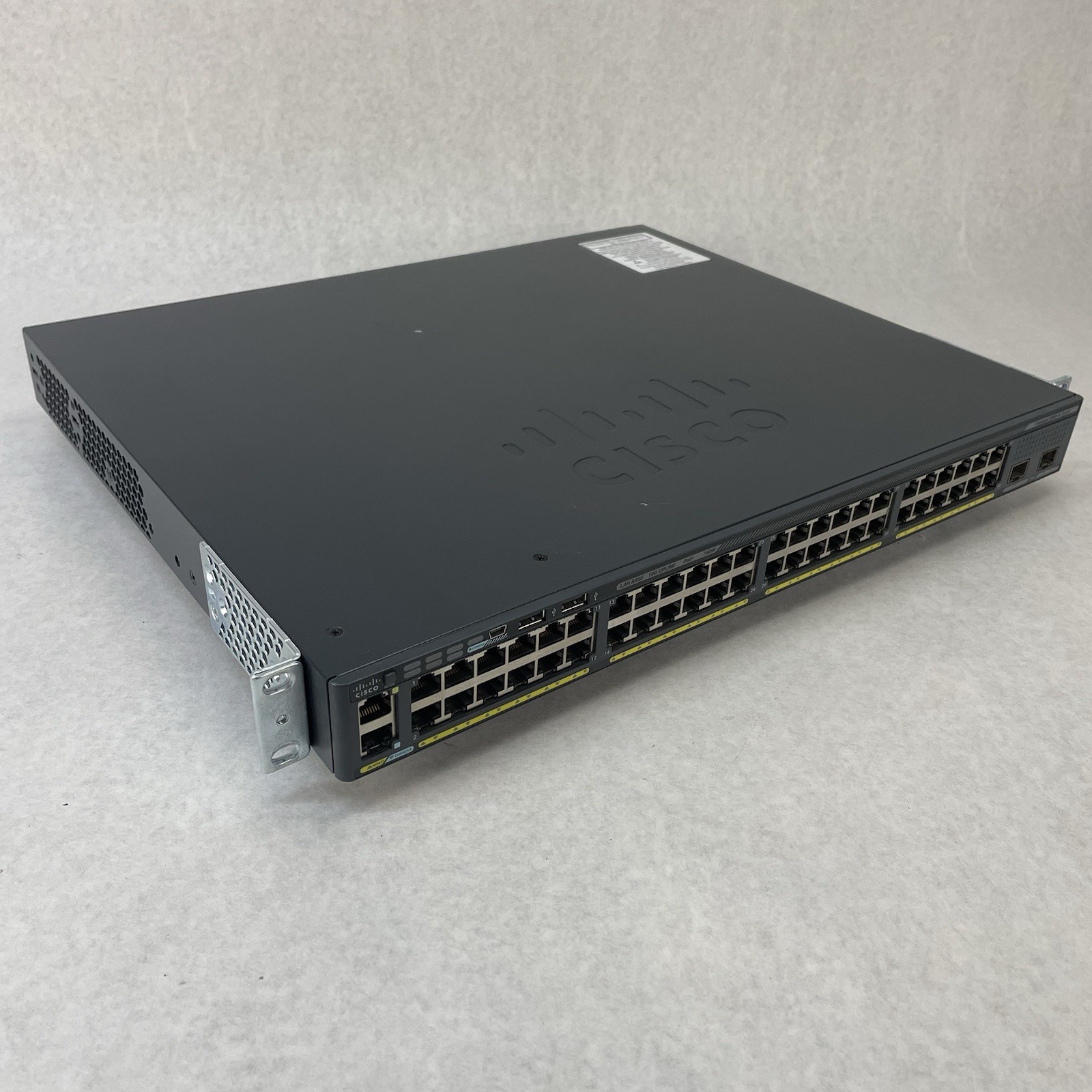 Cisco Catalyst WS-C2960X-48FPD-L 48-Port Gigabit Managed PoE+ Switch - Tested