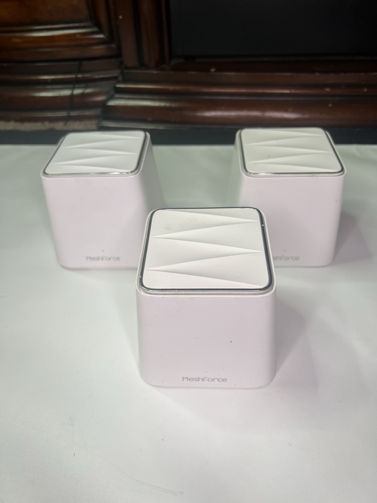 MeshForce M1 Whole Home Mesh AC1200 Dual Band WiFi System - Pack of 3 No Cable