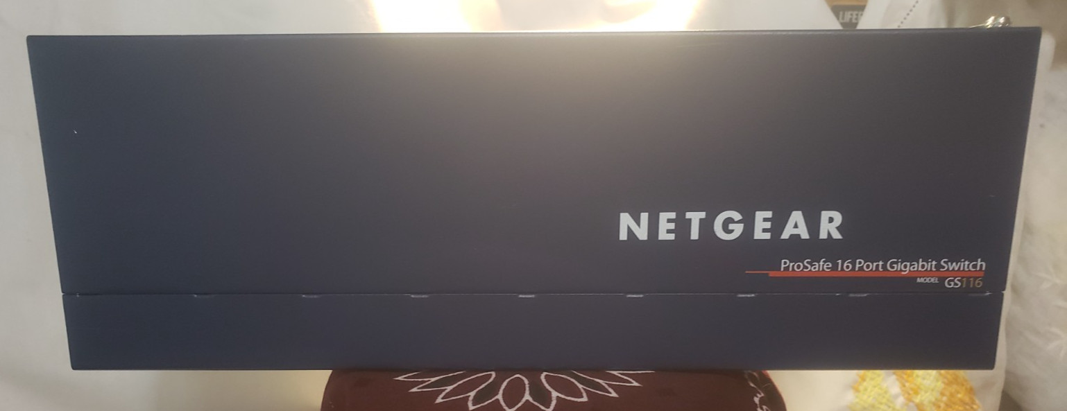 NETGEAR ProSafe 16 Port Gigabit Switch GS116 V2 without Power Supply
