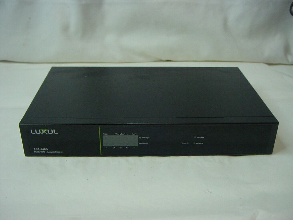 LUXUL ABR-4400 MULTI WAN GIGABIT ROUTER - NO POWER CORD INCLUDED