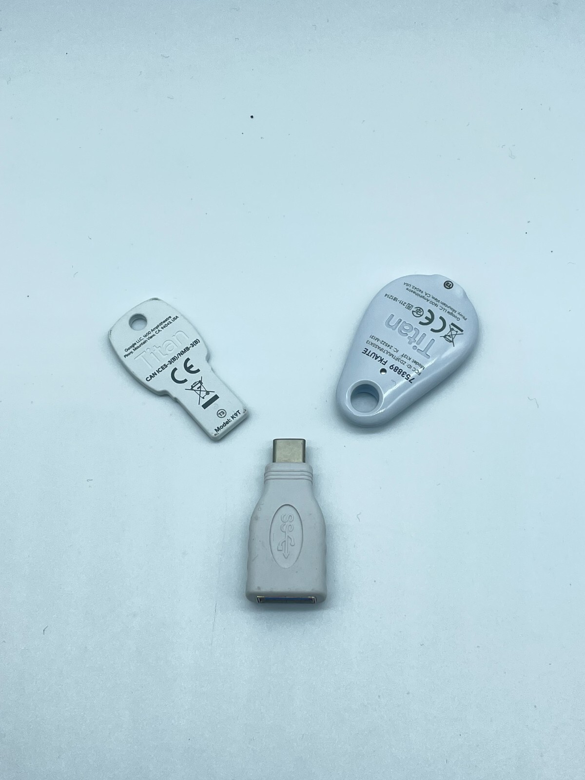 Google Titan Security Key USB K9T  Bluetooth Security Key K13T Bundle US G1N