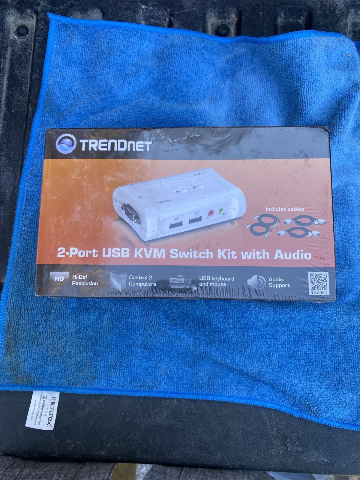 TRENDnet 2-port USB KVM Switch Kit
