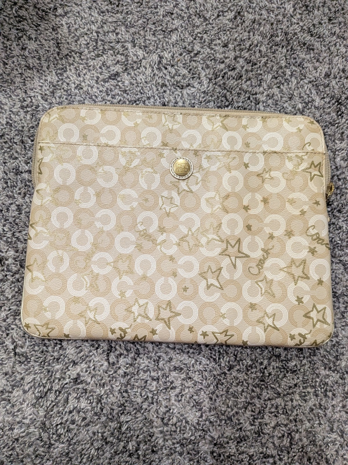 Coach Signature Monogram iPad Sleeve/Pouch Tablet Case Beige Zipper Closure 