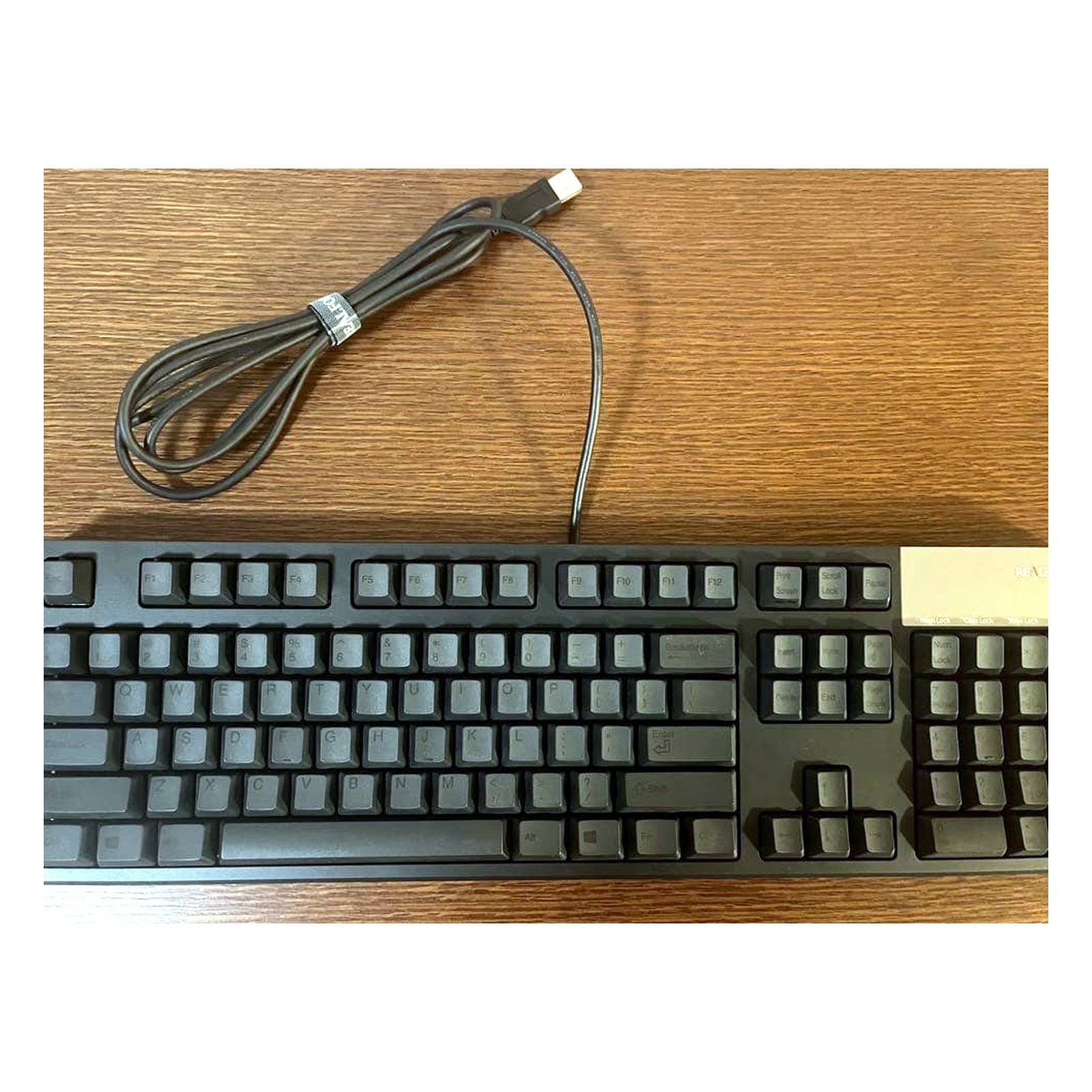 Topre Realforce R2-USV-BK/AGBZ01 Wired Keyboard English Layout Black Japan USED