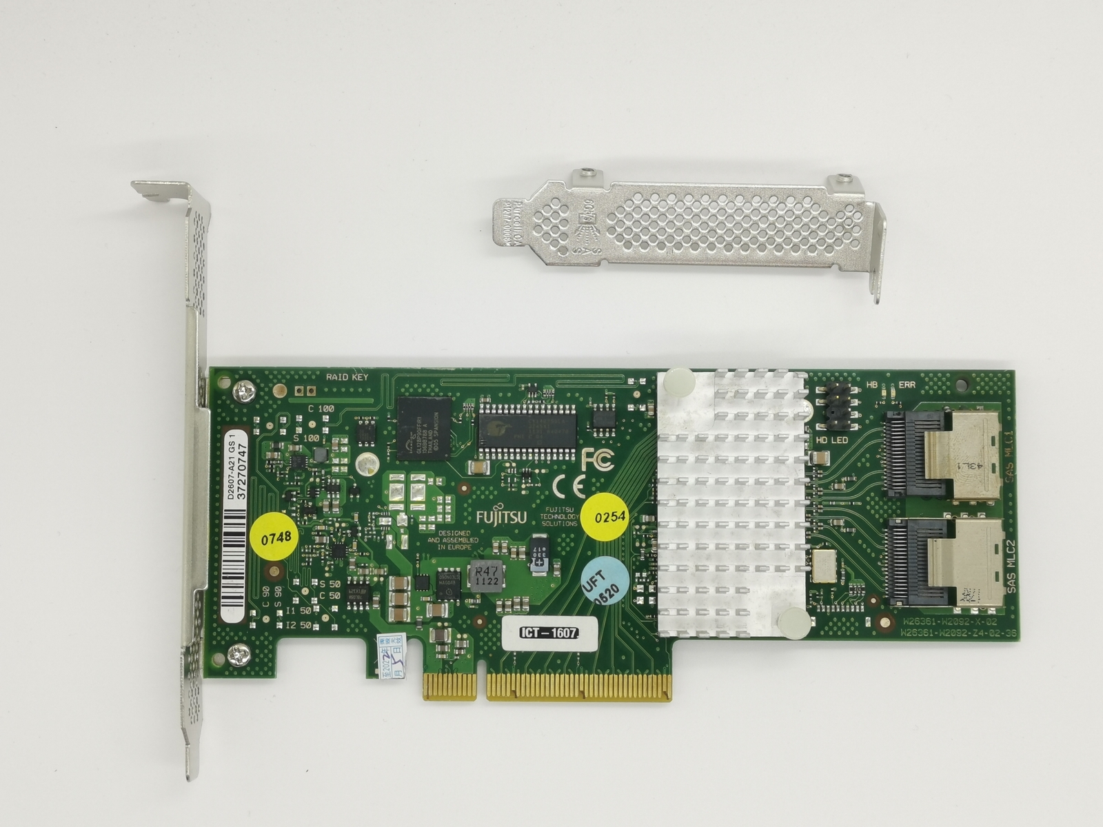 Fujitsu D2607-A21 LSI 6Gbps SAS HBA FW:P20 9211-8i IT Mode ZFS FreeNAS UnRAID