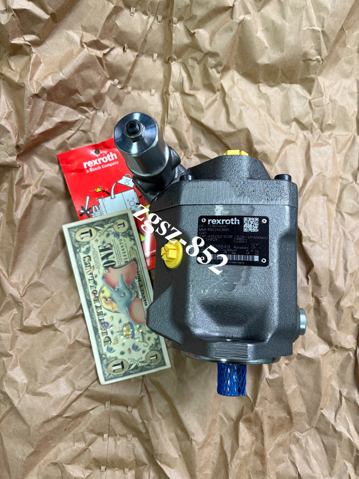 A10VSO 10 DR /52R-VPA14N00 NEW REXROTH PUMP R902453681 Via DHL FedEx