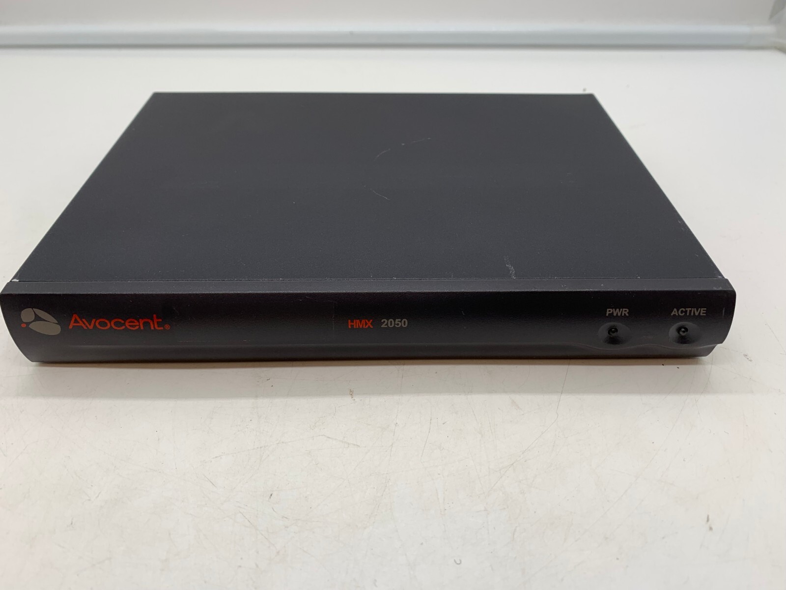 Avocent HMX 2050 Series High Performance KVM System 510-155-502 w/o power adpr