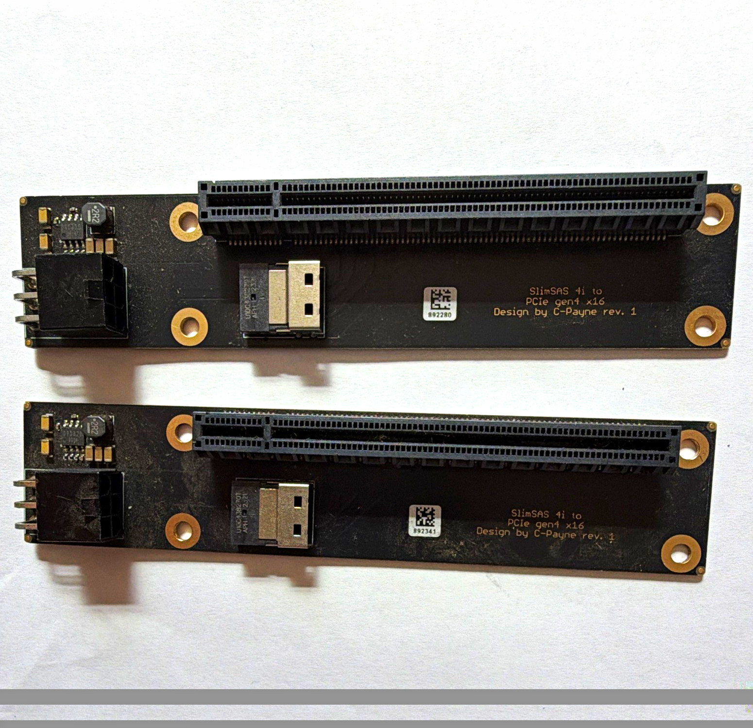 SlimSAS 4i to PCIe Gen4 x16 Riser Card Adapter Board, 1-Port