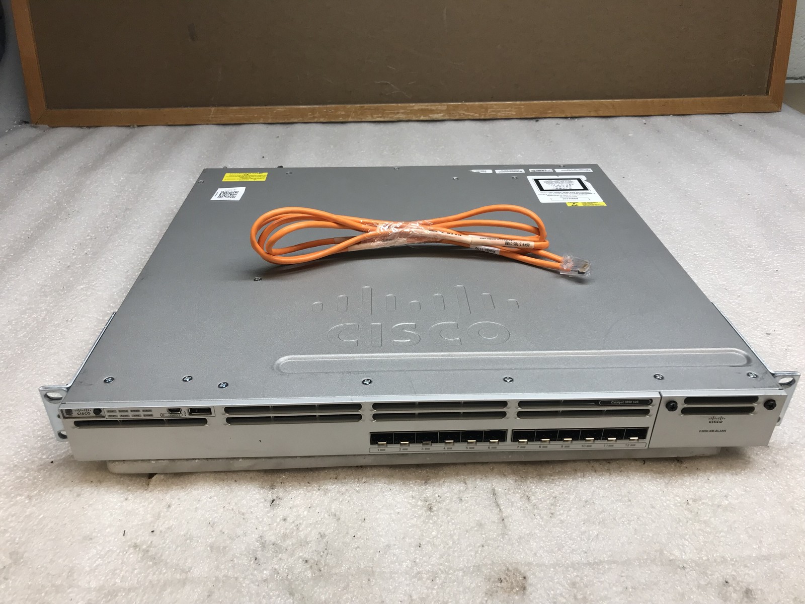Cisco Catalyst WS-C3850-12S-S 12-Port Managed Switch - Tested / Factory Reset