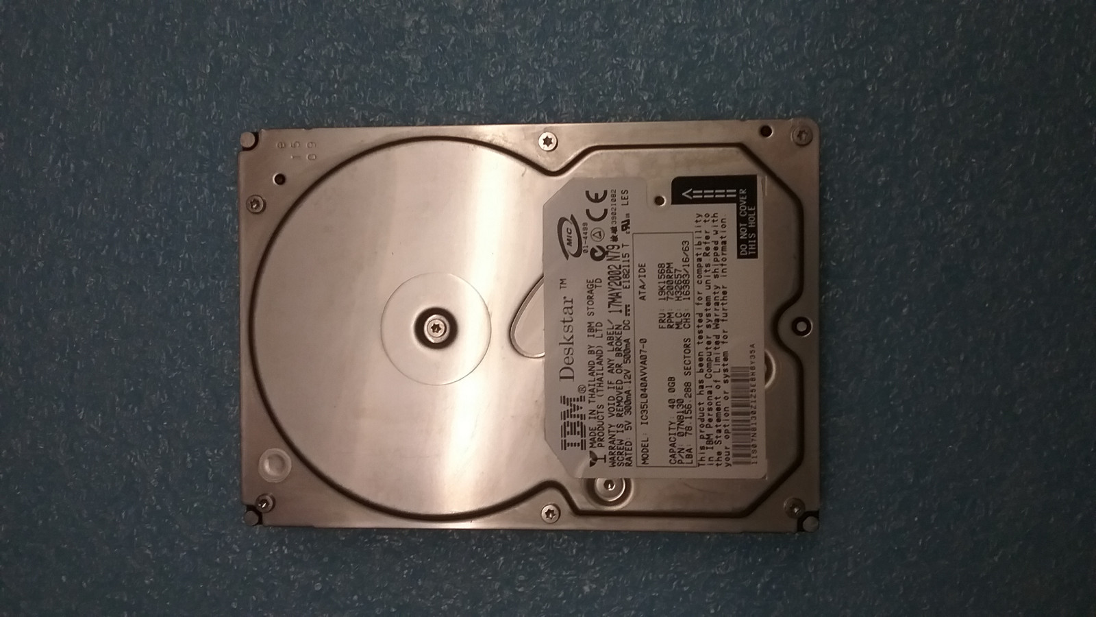 IBM Deskstar 40GB IDE/ATA HDD, Model IC35L040AVVA07-0 7200 RPM