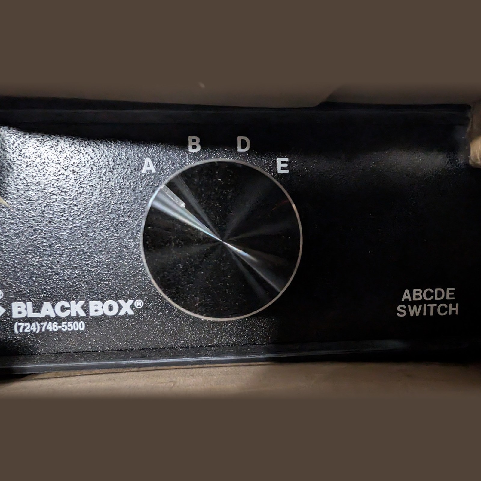 Black Box SWL037A ABCDE Switch 4-to-1 RJ11 RJ12 6-Pin Modular Manual Switch New