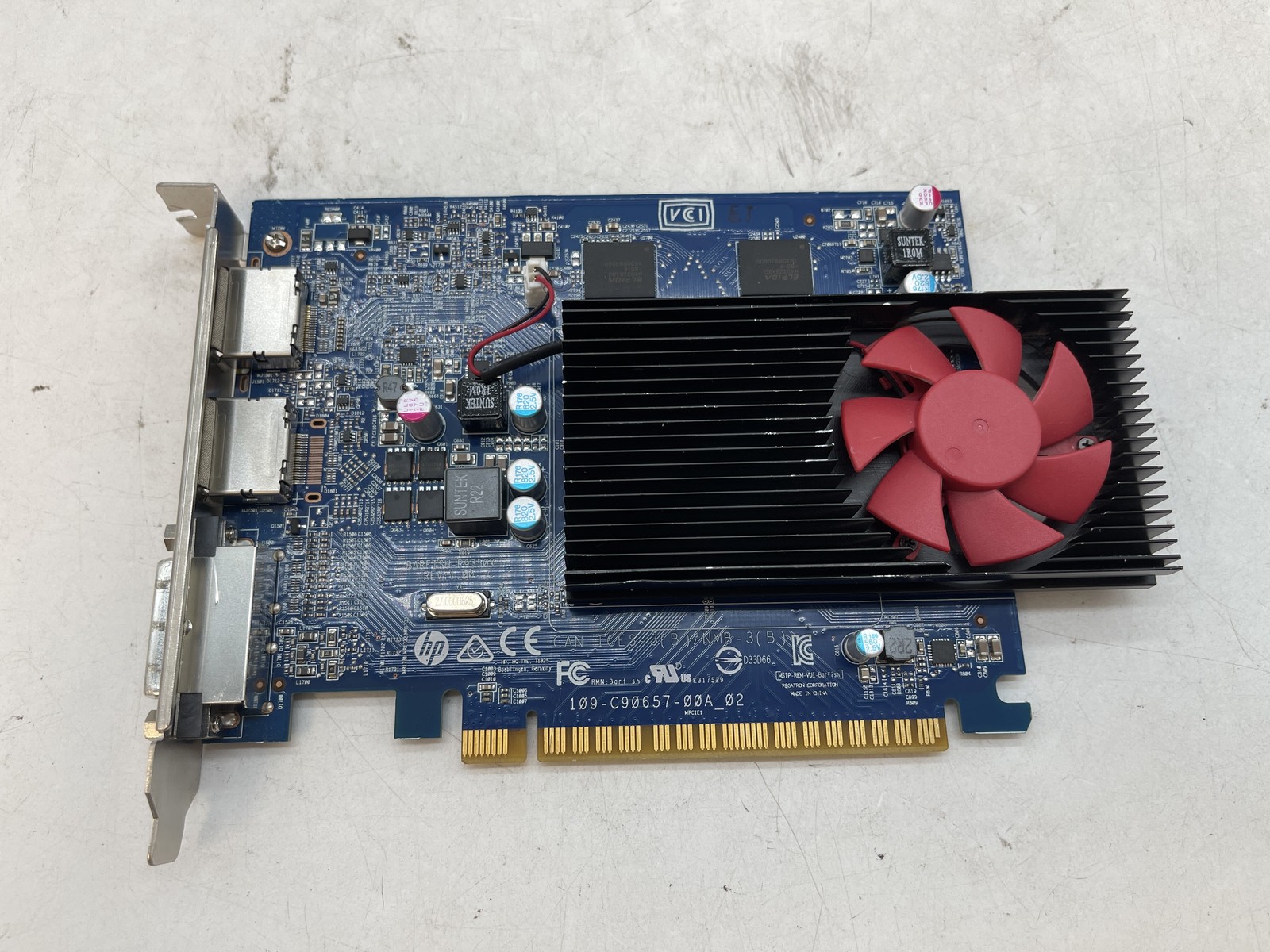 HP AMD Radeon R7 350 2GB GDDR5 PCIe Video Card 802317-001 - 