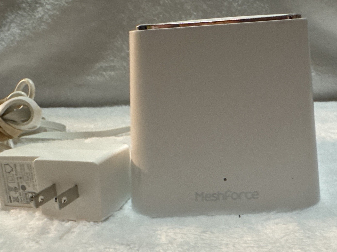 MeshForce M3 Mesh WiFi System Whole Home White, Wired Ethernet, 2 LAN Ports