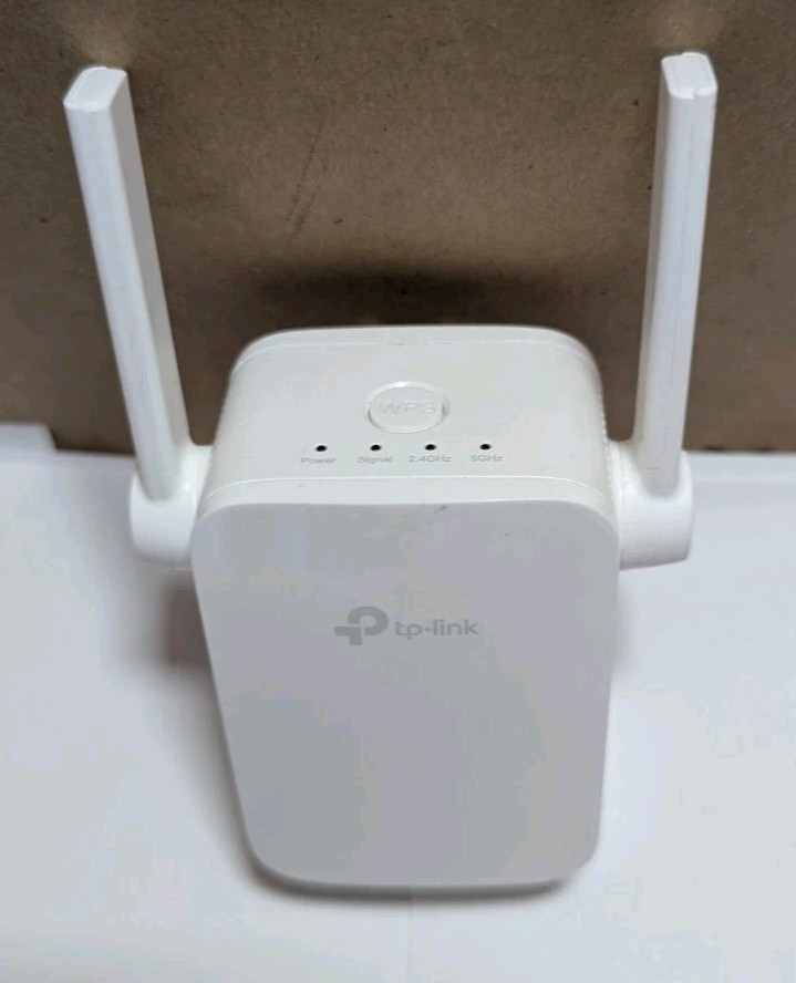 TP-LINK RE205 AC750 Dual-Band Wireless Wi-Fi Extender 2.4/5GHz White