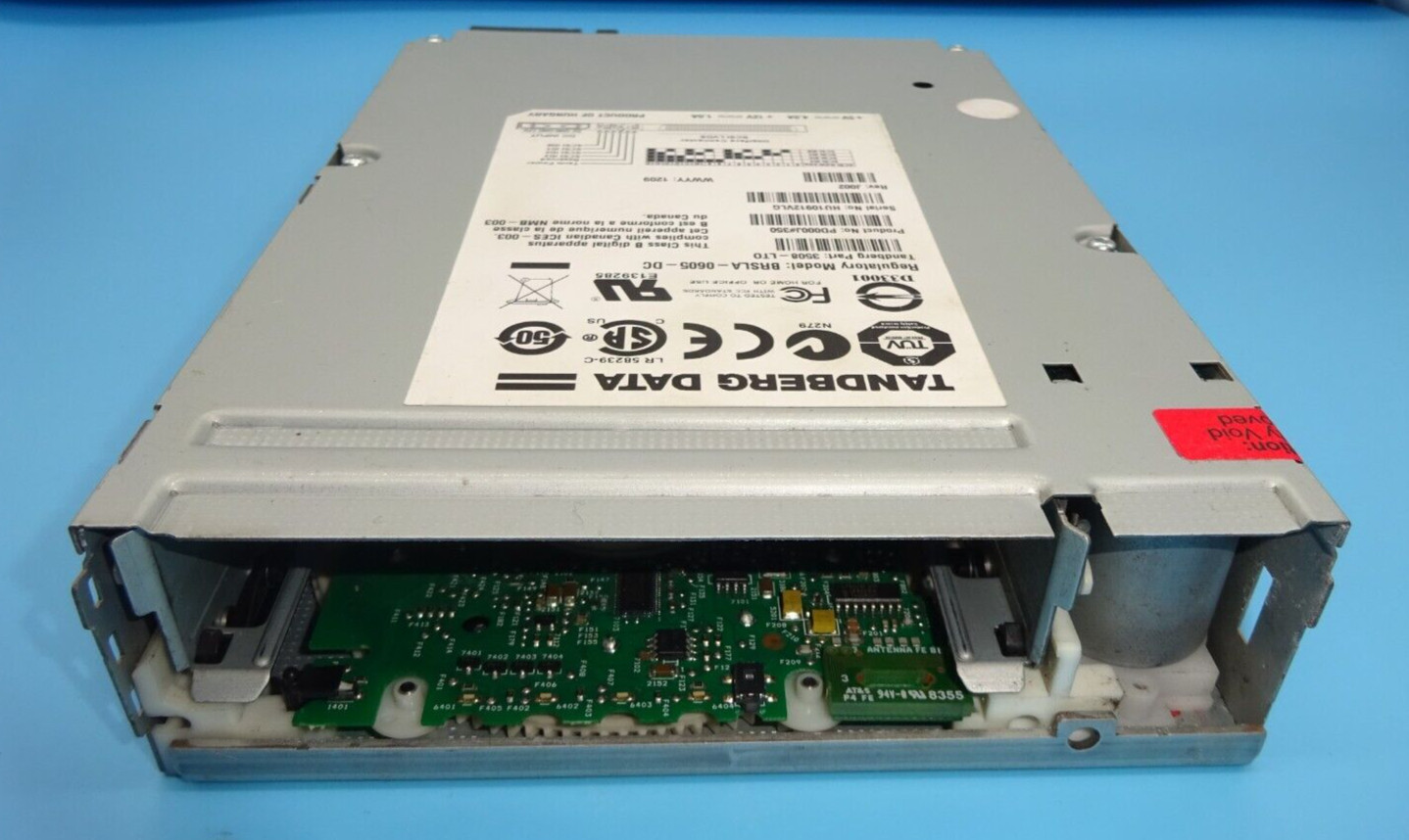 TANDBERG DATA BRSLA-0605-DC LTO3 ULTRIUM TAPE DRIVE SCSI LVDS #LW1533