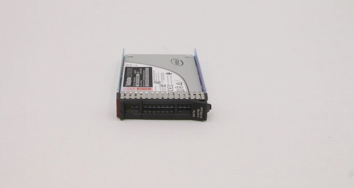 LENOVO 4XB7A13637 01PE340 ThinkSystem 2.5 INTEL S4610 3.84TB SATA 6Gb SSD w/Tray