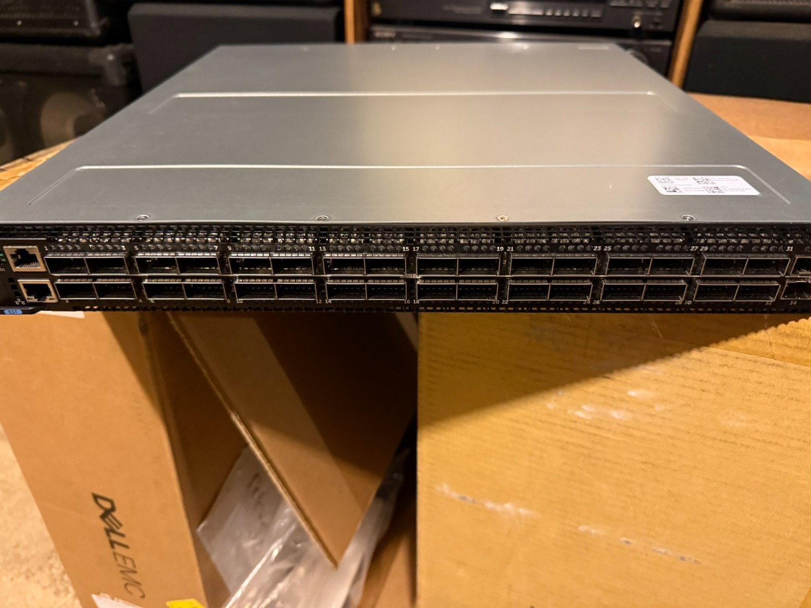 Dell Networking 32 Port 100GbE QSFP28 Network Switch Z9100-ON