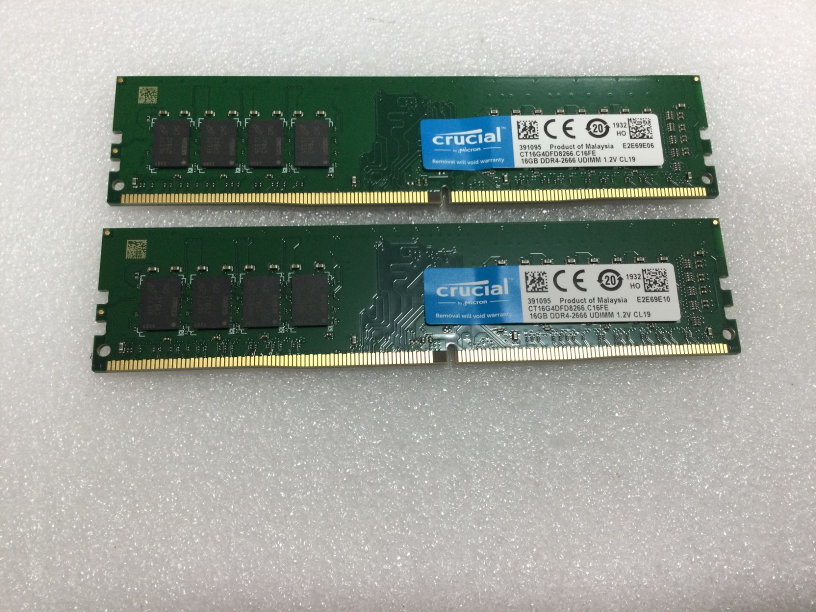 Crucial 32GB (2x16GB) DDR4 2666MHz Desktop 288 -Pin RAM Kit -OPEN BOX