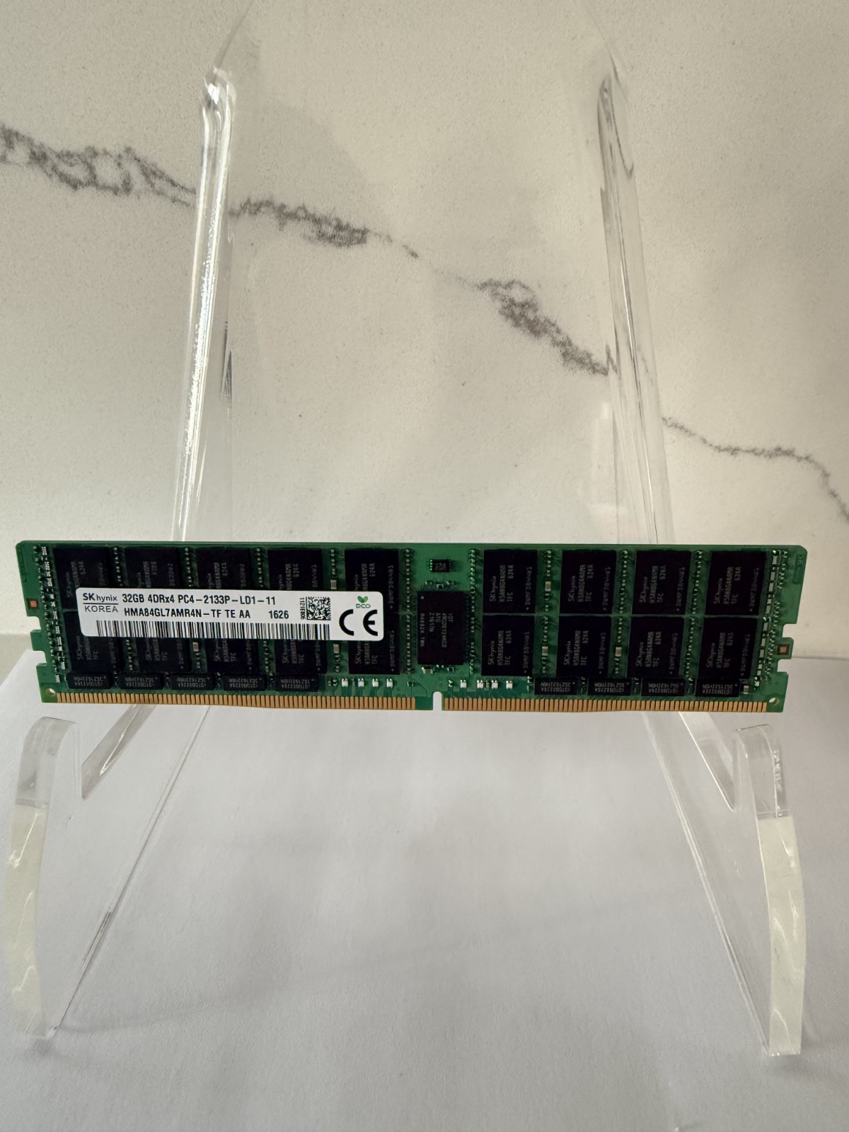 SK HYNIX 32GB 4DRx4 PC4-2133P DDR4  HMA84GL7AMR4N-TF Memory