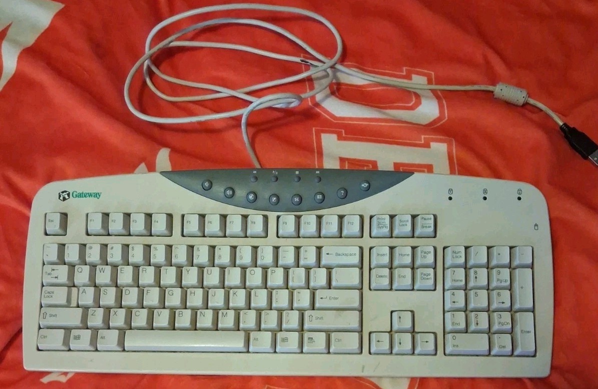 Gateway Keyboard Model Sk-9925 vintage- Untested- Last Known working