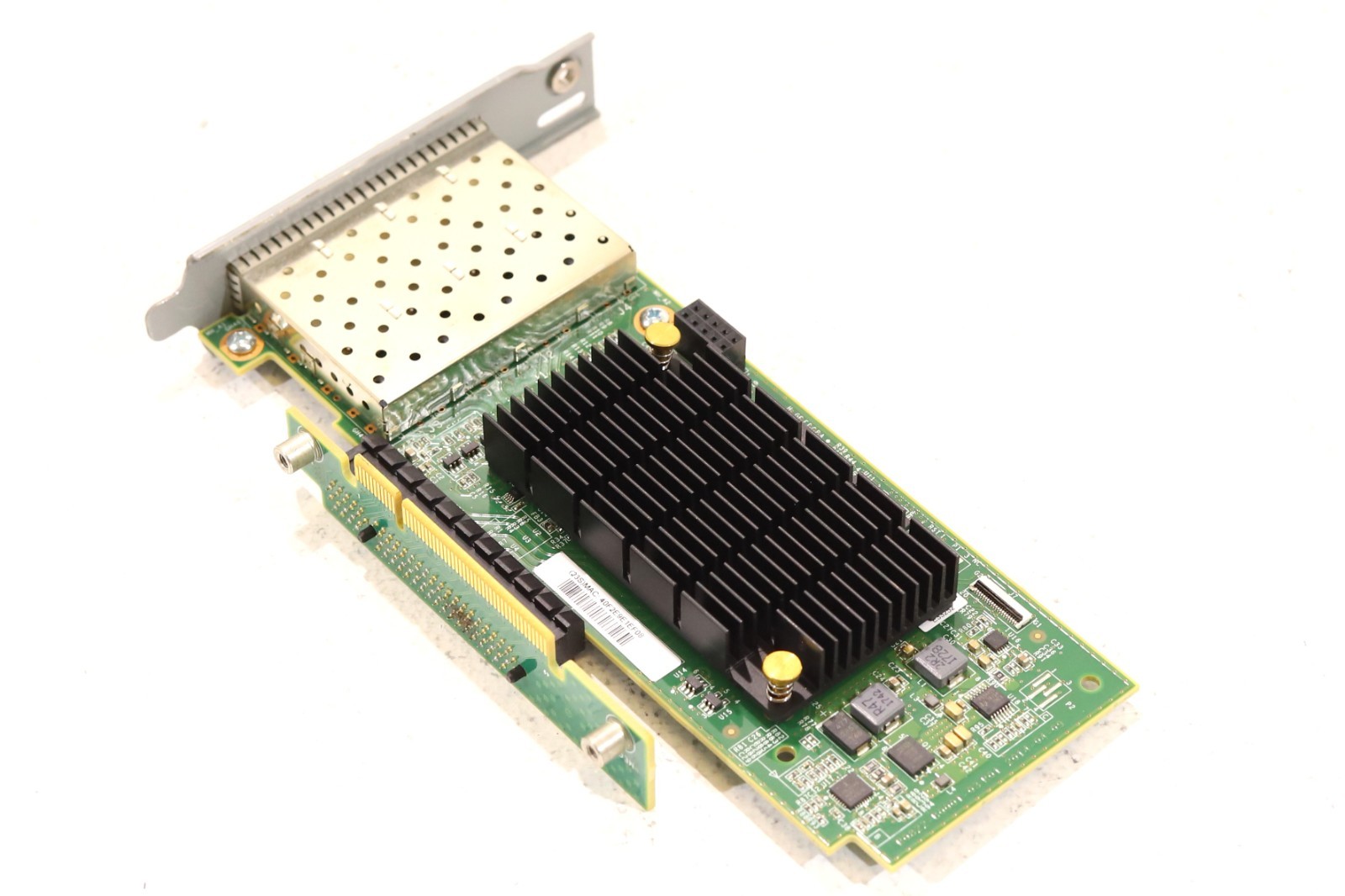 IBM Quad-Port 16GbE PCIe x8 Fibre Channel Host Bus Adapter P/N: R0822-G0001-03