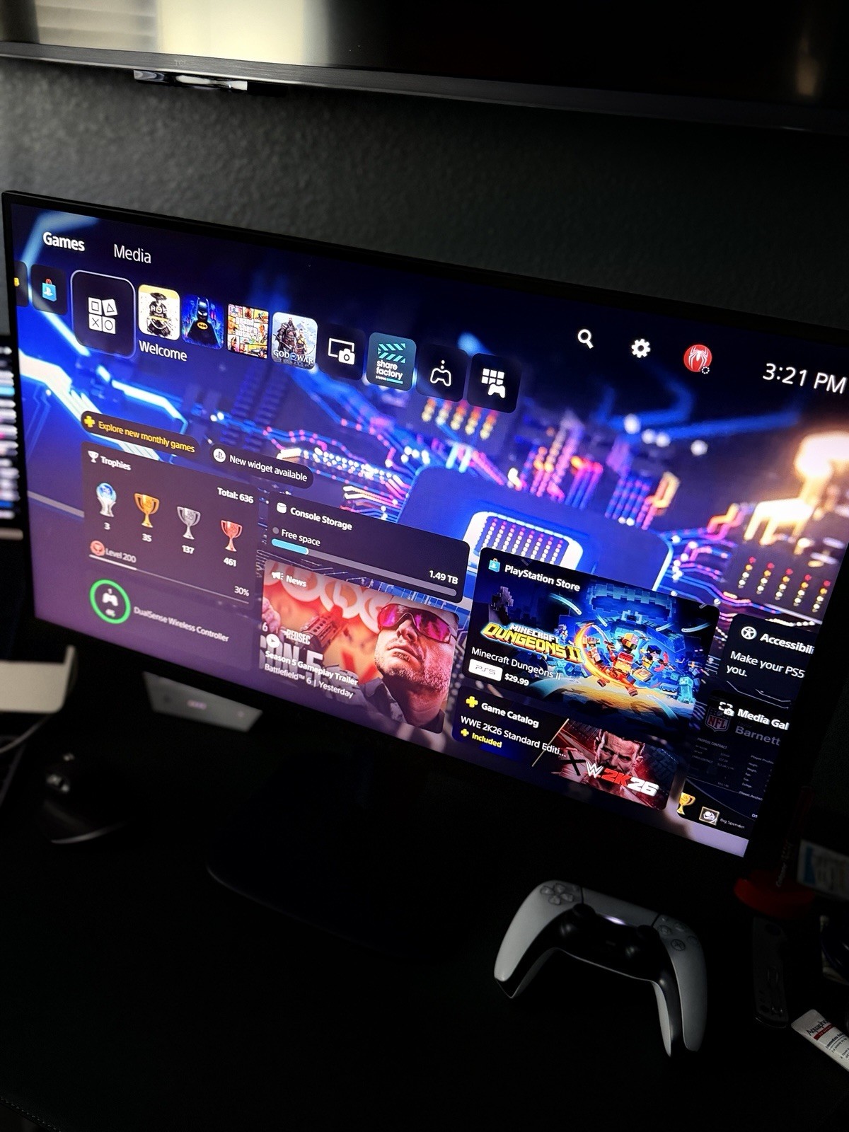 Alienware - AW2725DM 27" IPS LED QHD 180Hz 1ms FreeSync and G-Sync