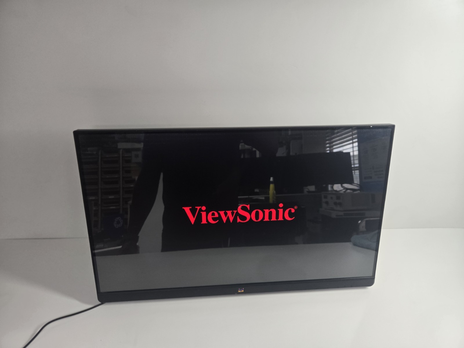 ViewSonic TD2230 22" Multitouch LED Display TD2230 w/ Power Cable