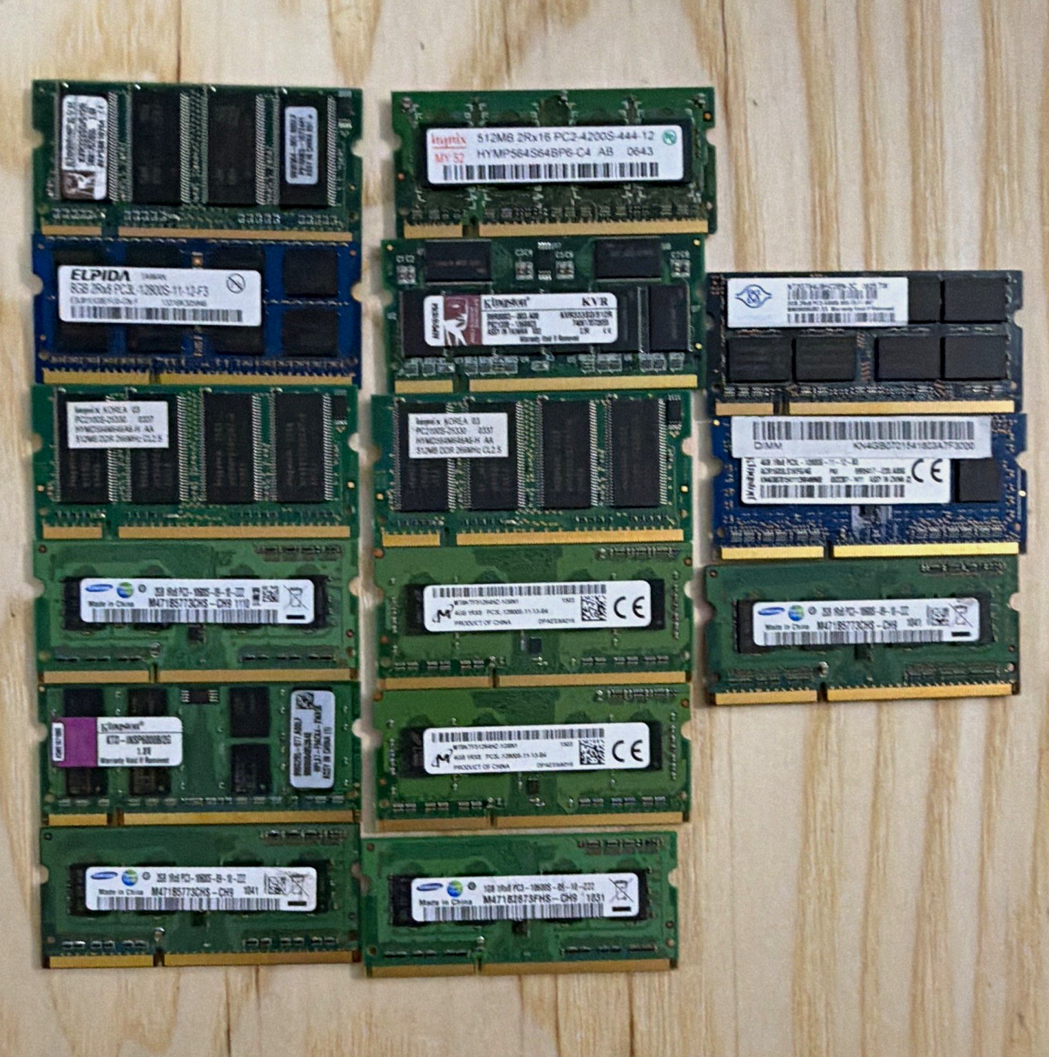 Laptop RAM Lot #15 total Modules Mixed Brands and Speeds. See Details