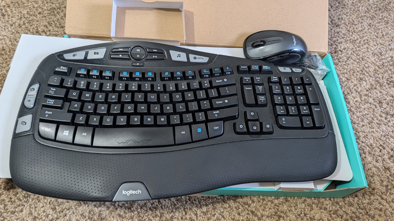 Logitech MK550 Comfort Wave Wireless Keyboard & Mouse Combo K350, M510