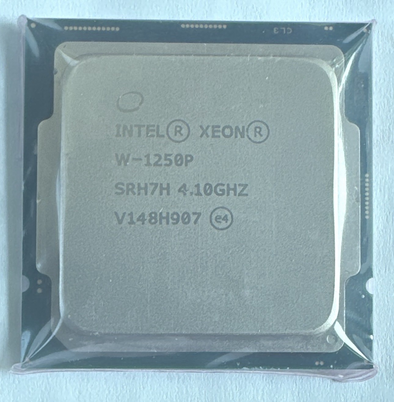 Intel Xeon W-1250P Processor 4.10 GHz Six Cores Socket FCLGA1200 SRH7H