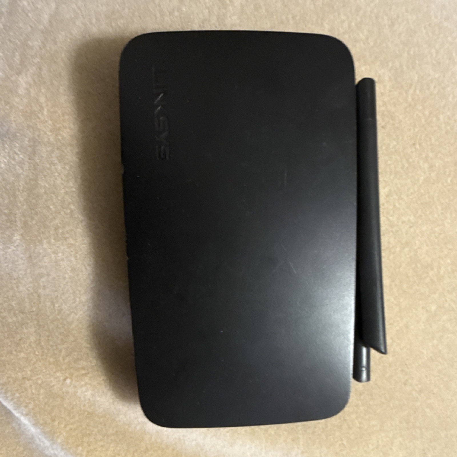 Linksys E2500V4 Wireless Router Black 4 LAN Ports Ethernet WPS RJ-45