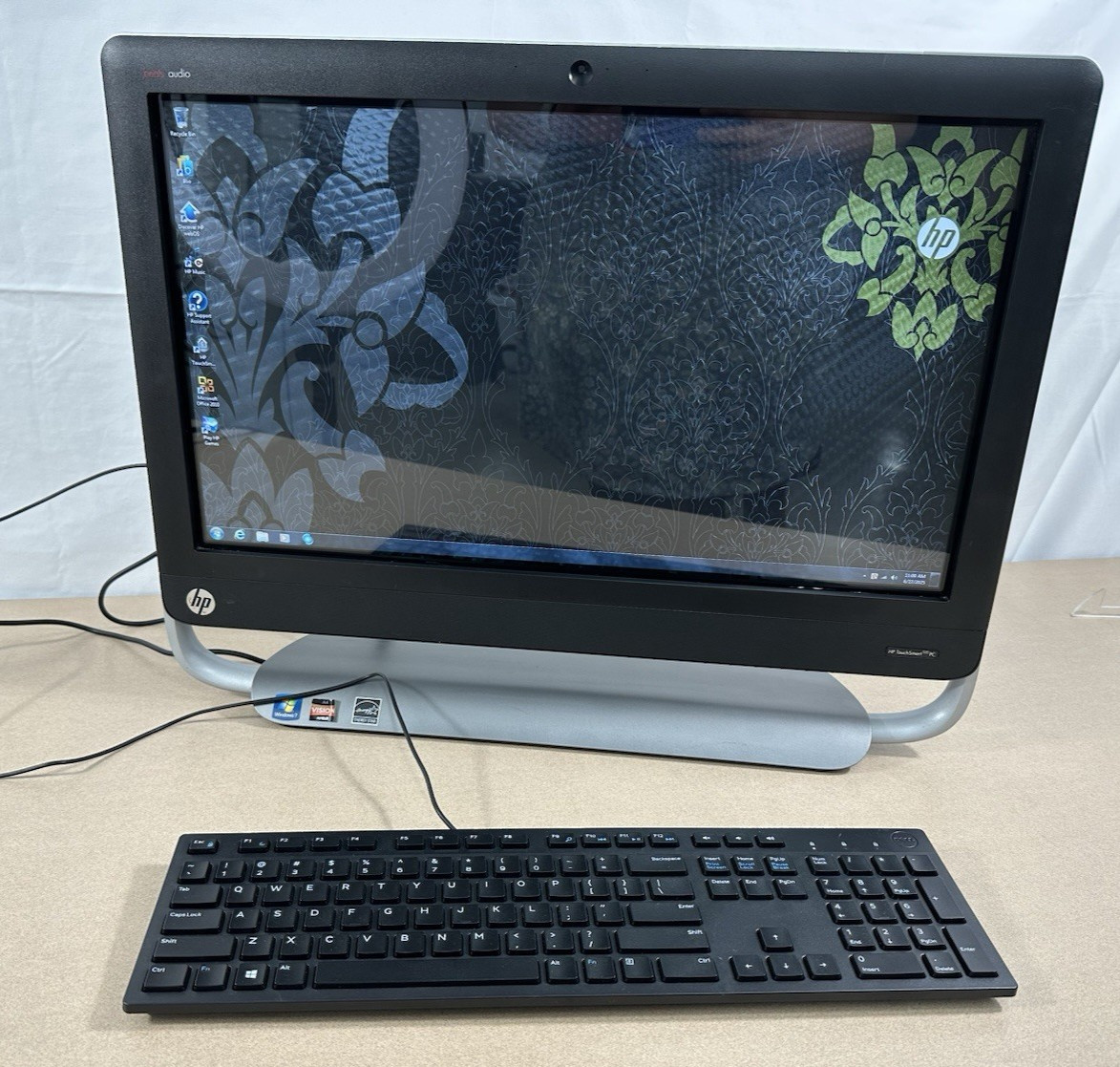 HP All In One TouchSmart 520 PC Windows 7 - Keyboard included TESTED & WORKS