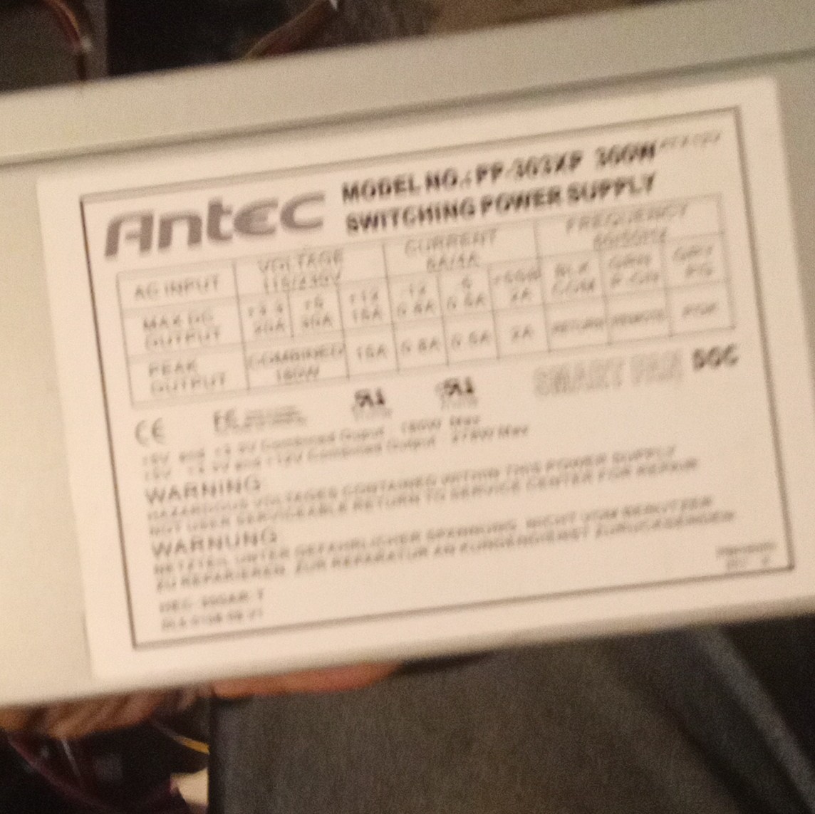 ANTEC POWER SUPLY PP-303XP 300 WATTS