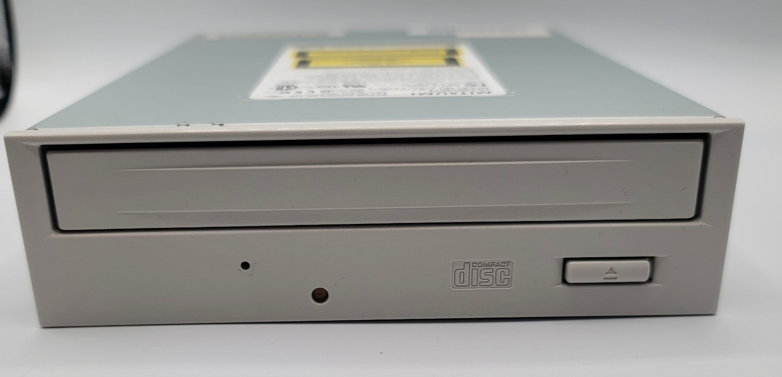 Mitsumi CRMC-FX4831T 48x IDE Internal CD-ROM Drive with Cable - WORKS