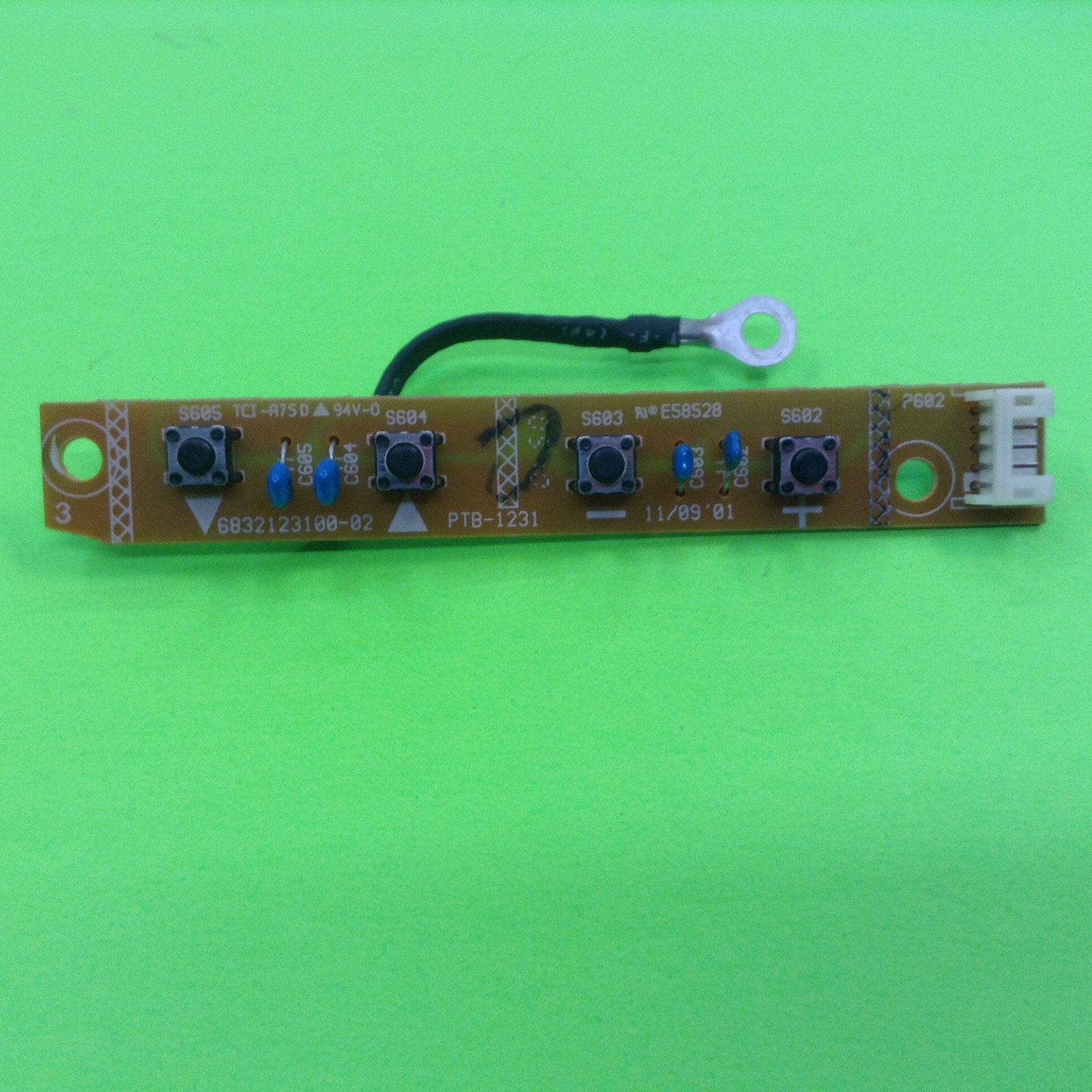 Gateway FPD1520 Monitor Key Button Board 6832123100-02 PTB-1231
