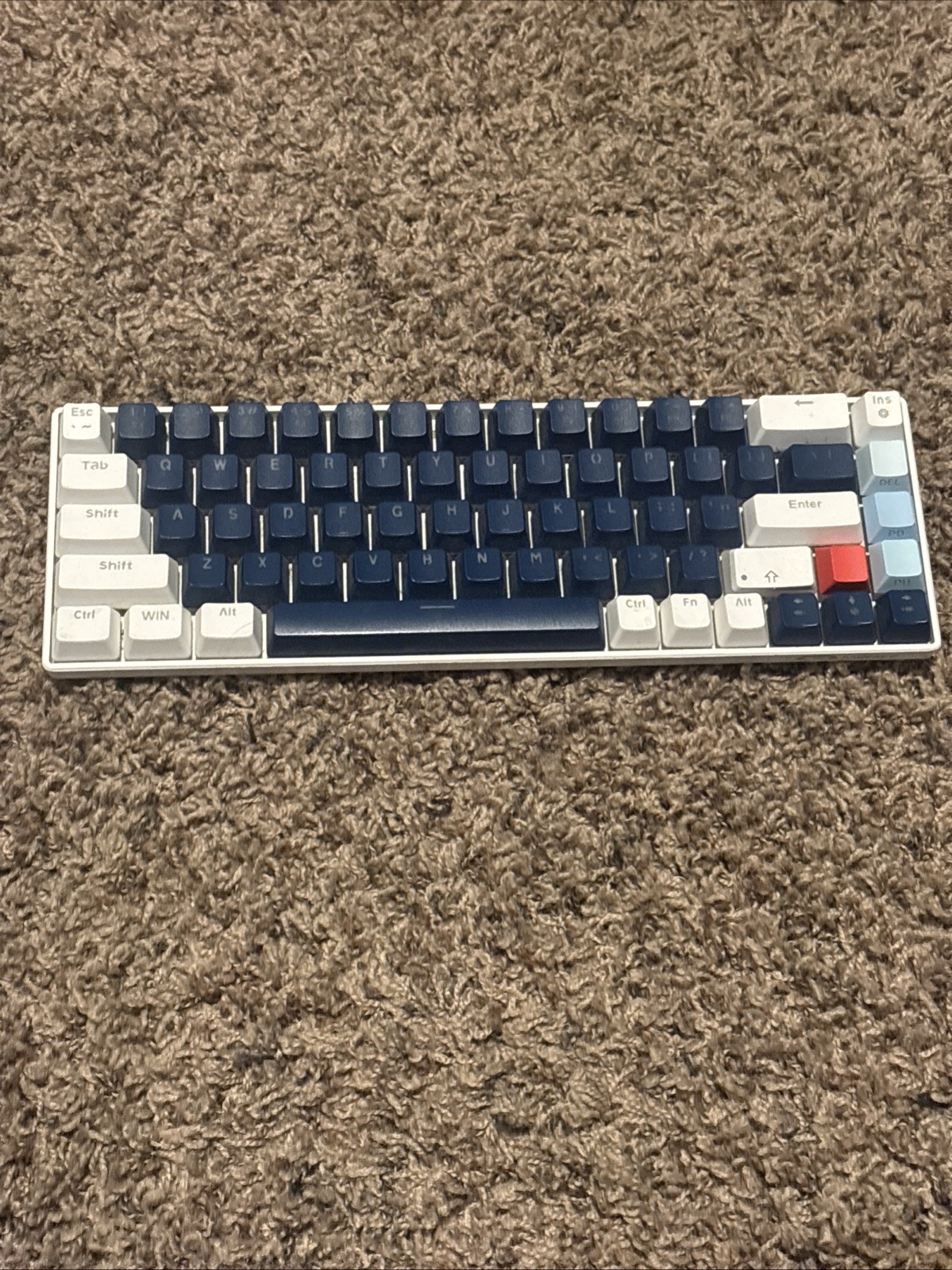 MageGee MZ-Box 60% Mechanical Keyboard 61-Key USB-C Blue White Keycaps