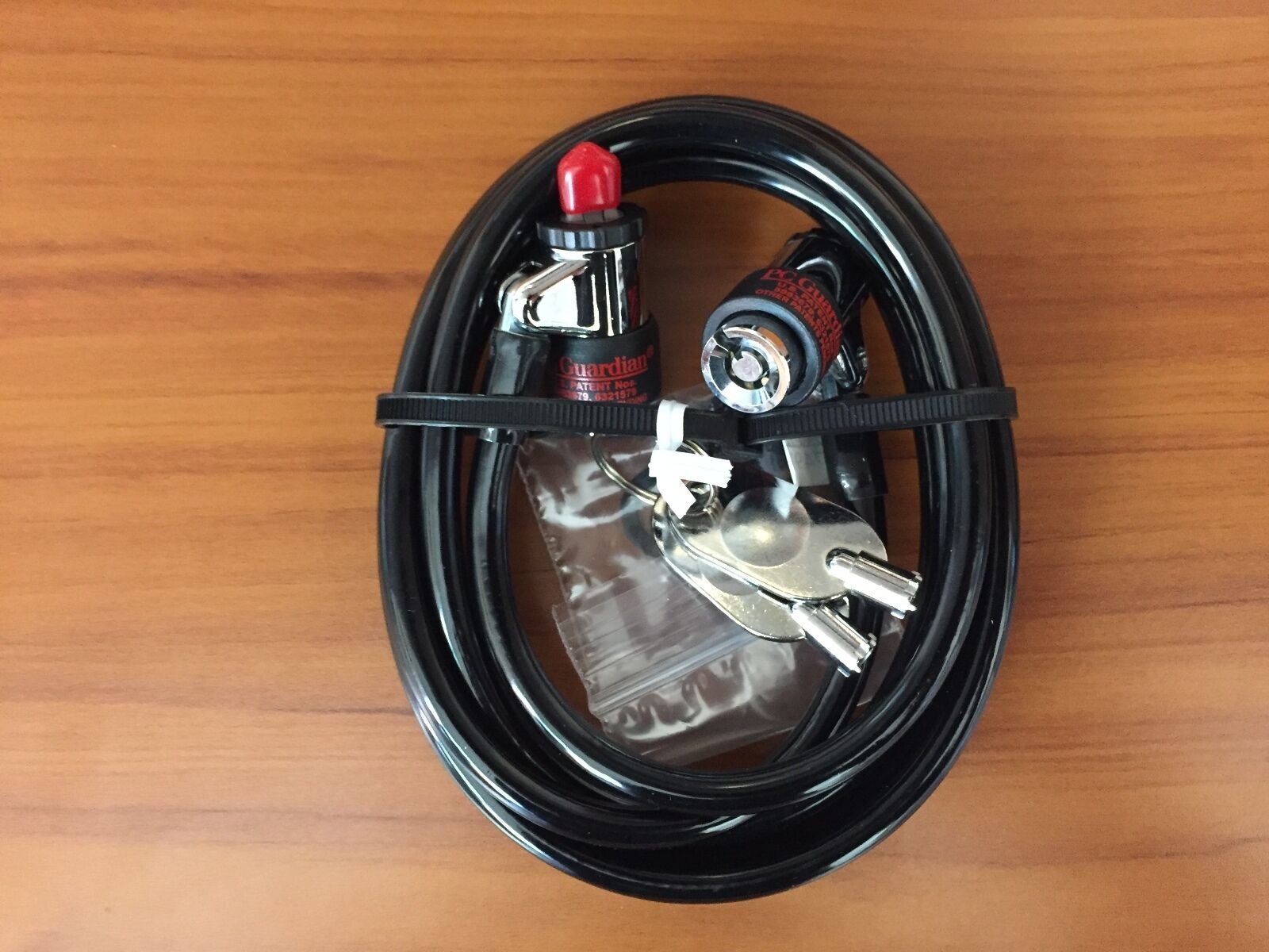 New PC Guardian Ezolution Duo Black Master Keyed Slot Lock