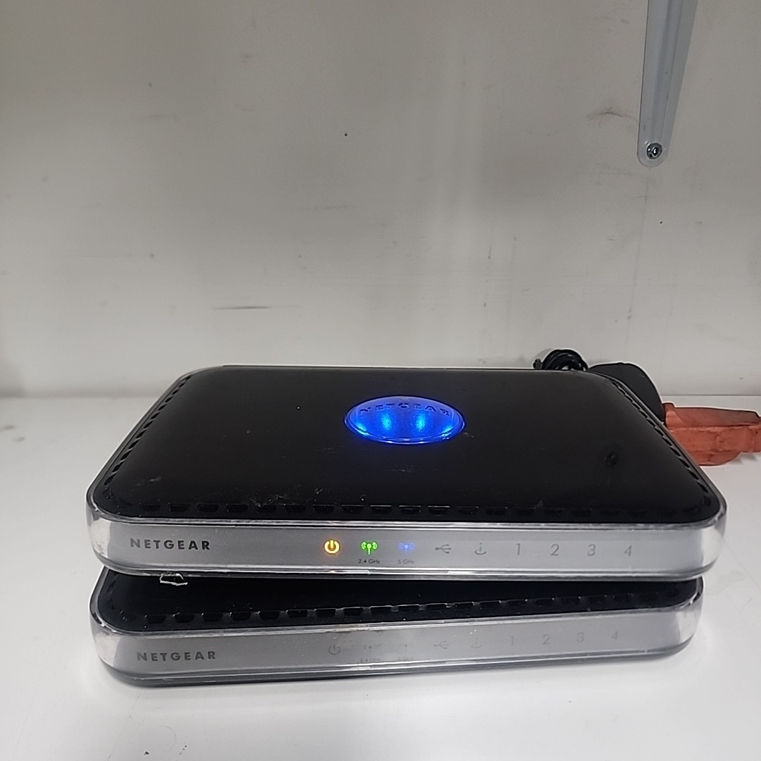 NETGEAR Wi-Fi Wireless N600 Dual Band Router WNDR3400 Bundle 2