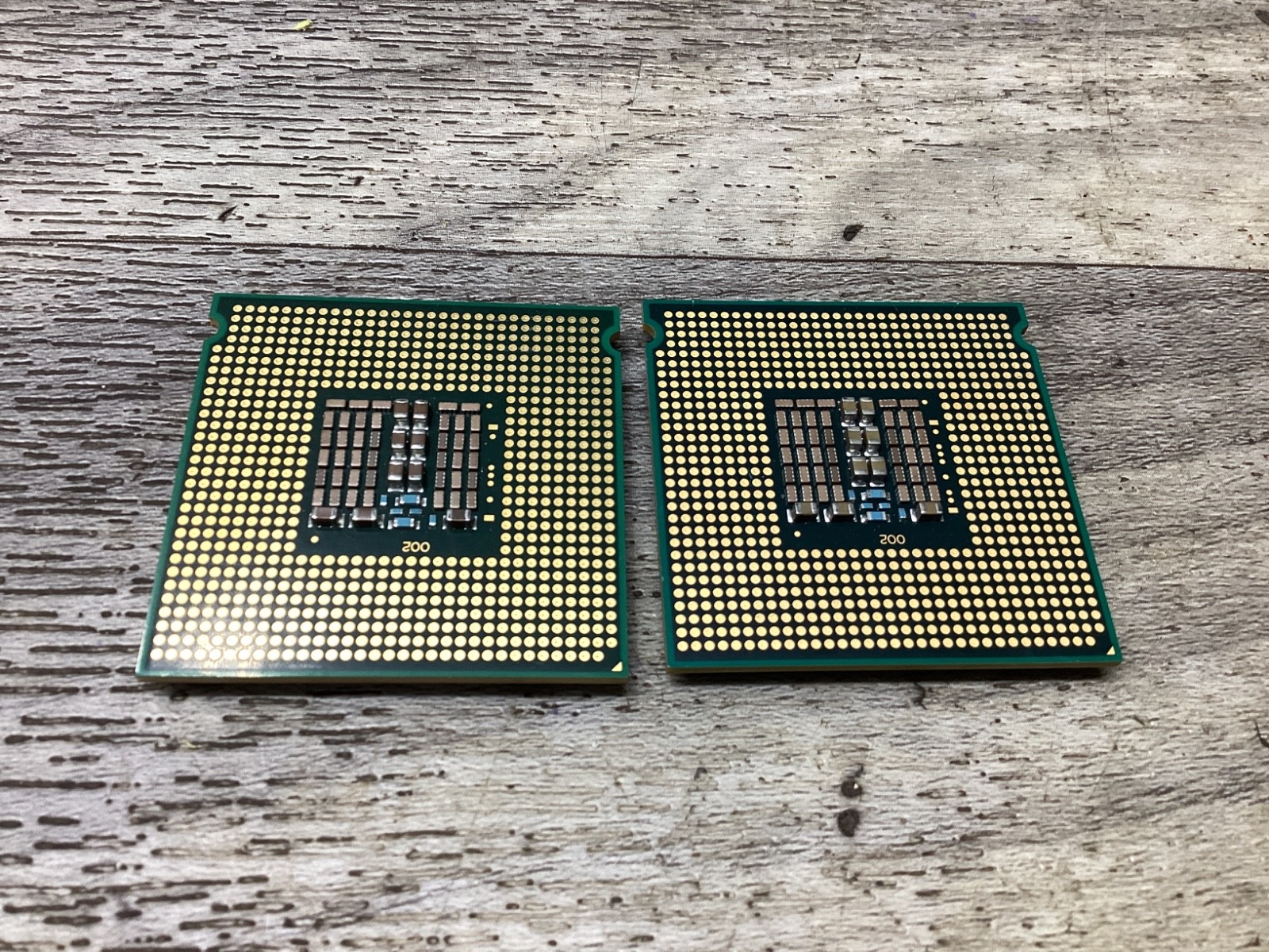 LOT OF 2 INTEL XEON SLBBC   PROCESSOR #126N51