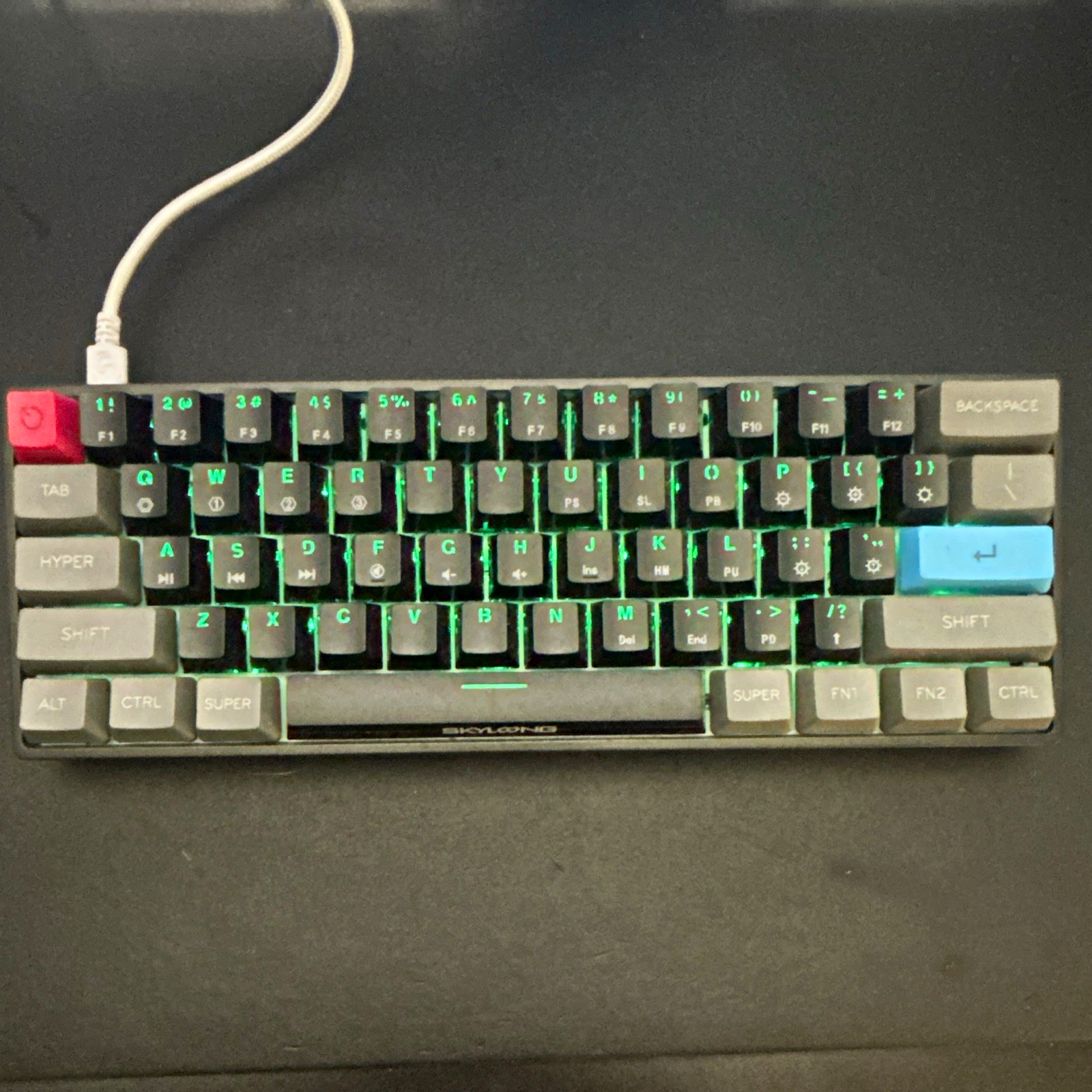 Custom USB-C Wired Mechanical LED 60% Keyboard half black/blue switches