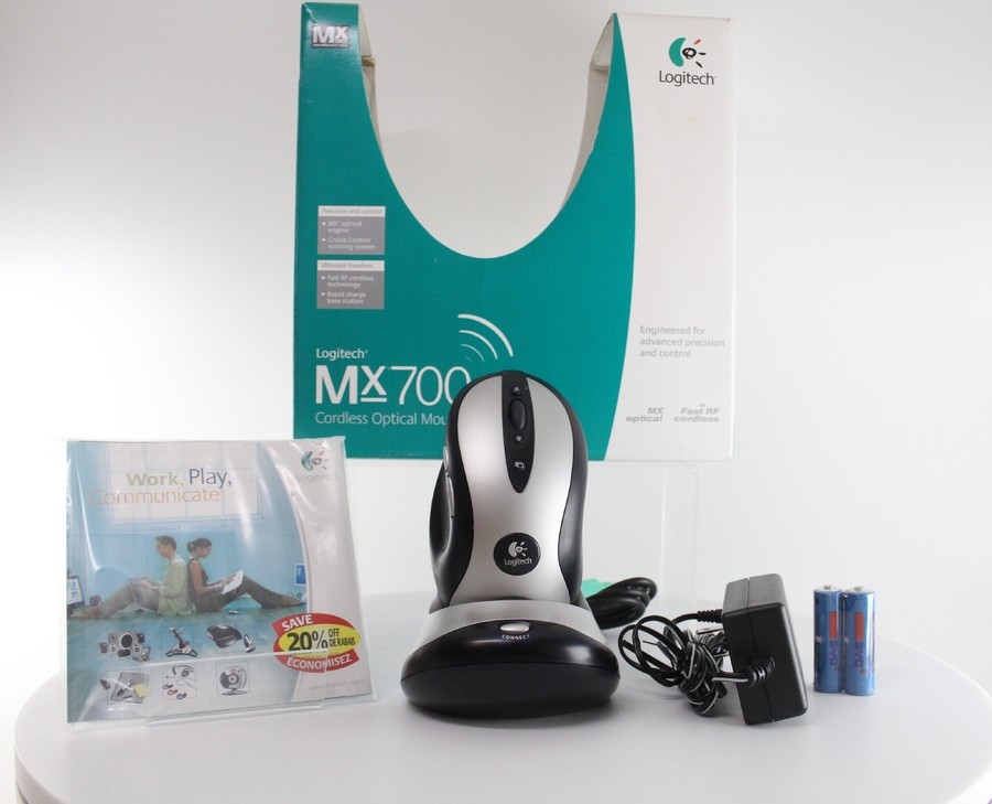 Boxed Logitech MX700 Cordless Optical Mouse MX 700 (930754-0403)