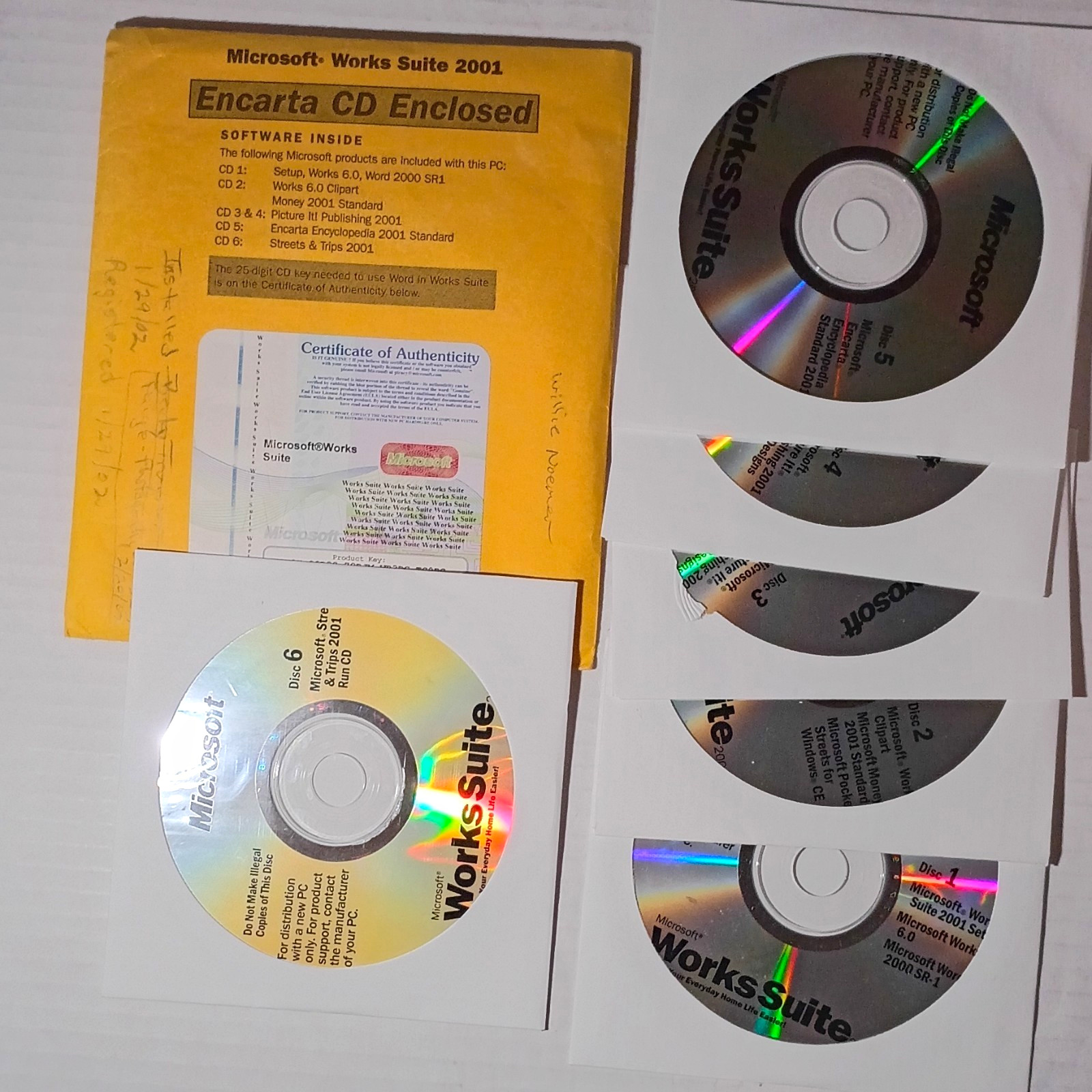 Microsoft Works Suite 2001 Office Software Suite CDs w/ Encarta CD & COA