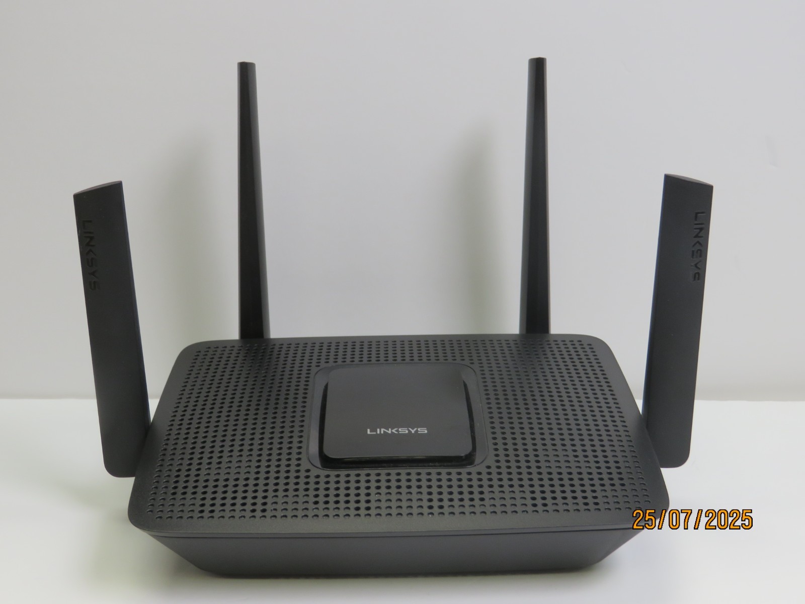 Linksys AC3000 Max-Stream Tri-Band MESH Wi-Fi 5 Router (MR9000) [DT177]