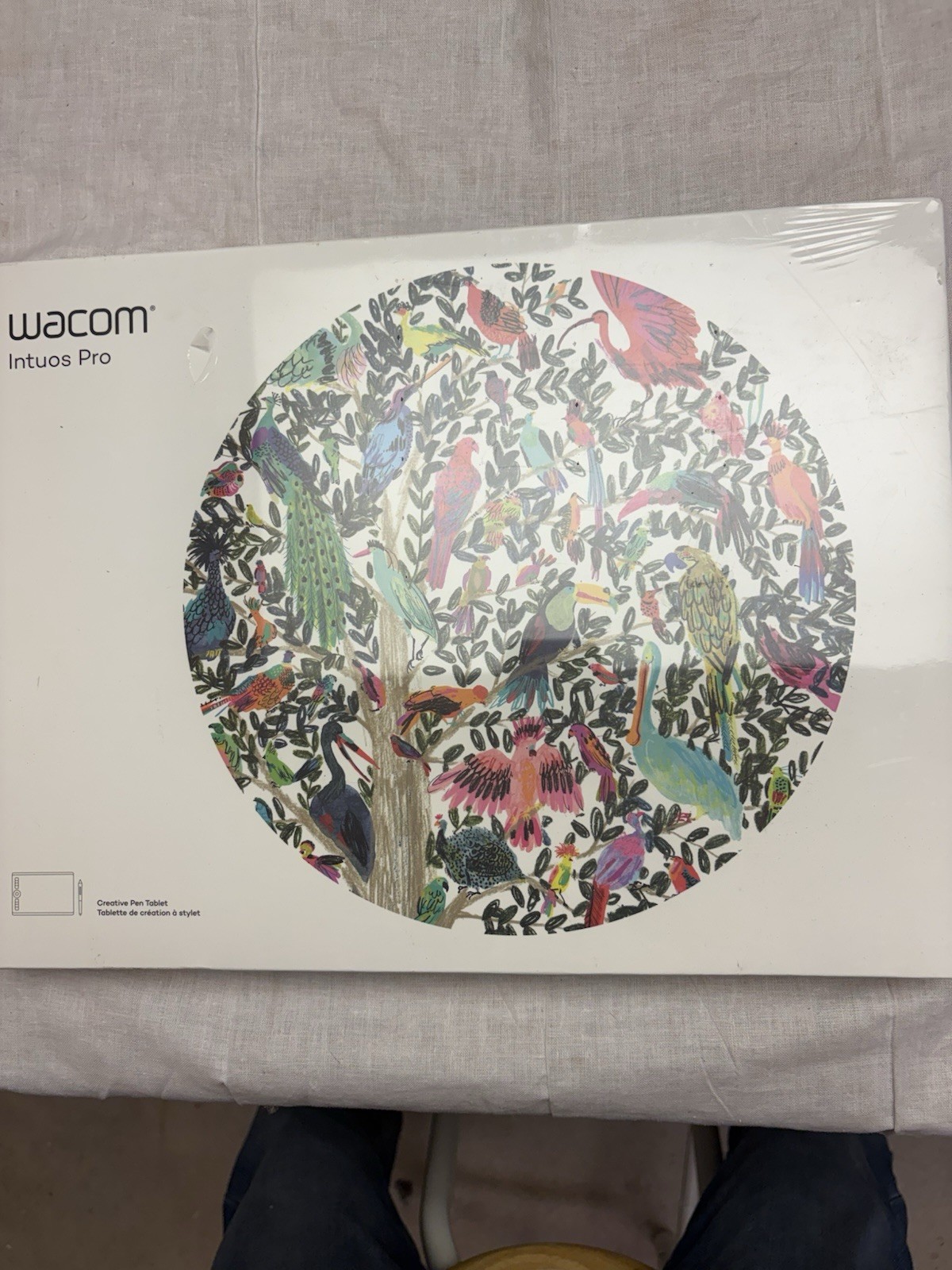 Wacom Intuos Pro Paper Edition  Art Pen Tablet - PTH-660 - New in Sealed Package