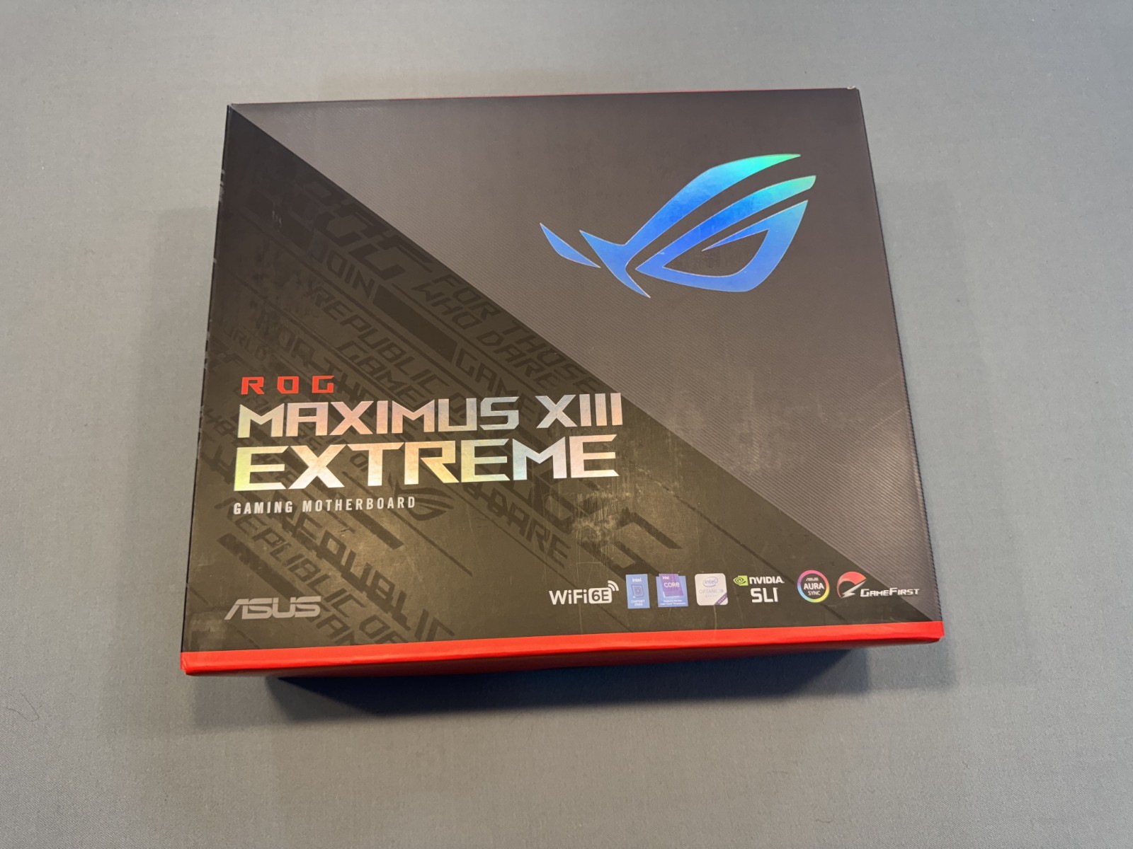 New ASUS ROG MAXIMUS XIII EXTREME ROG LGA1200 Z590 OLED M.2 MB Motherboard