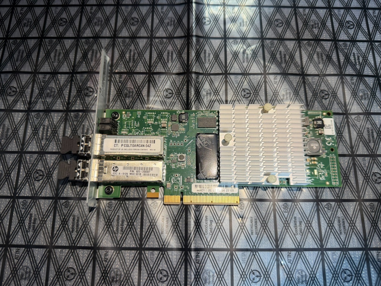 QLogic QLE8242-HP FC Dual Port 10GB SFP+ PCI-E x8 Converged Network Adapter FP