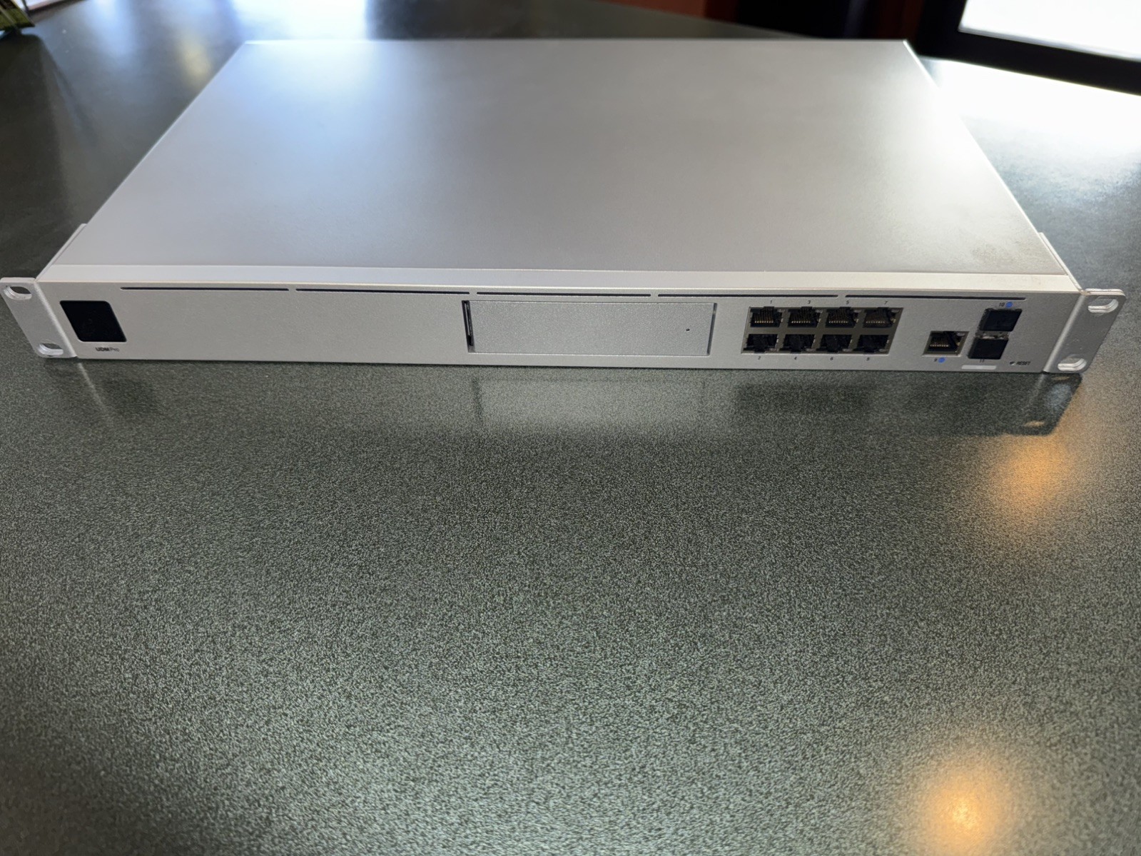 Ubiquiti UniFi Dream Machine Pro - UDM-PRO (For Repair) READ DESCRIPTION 