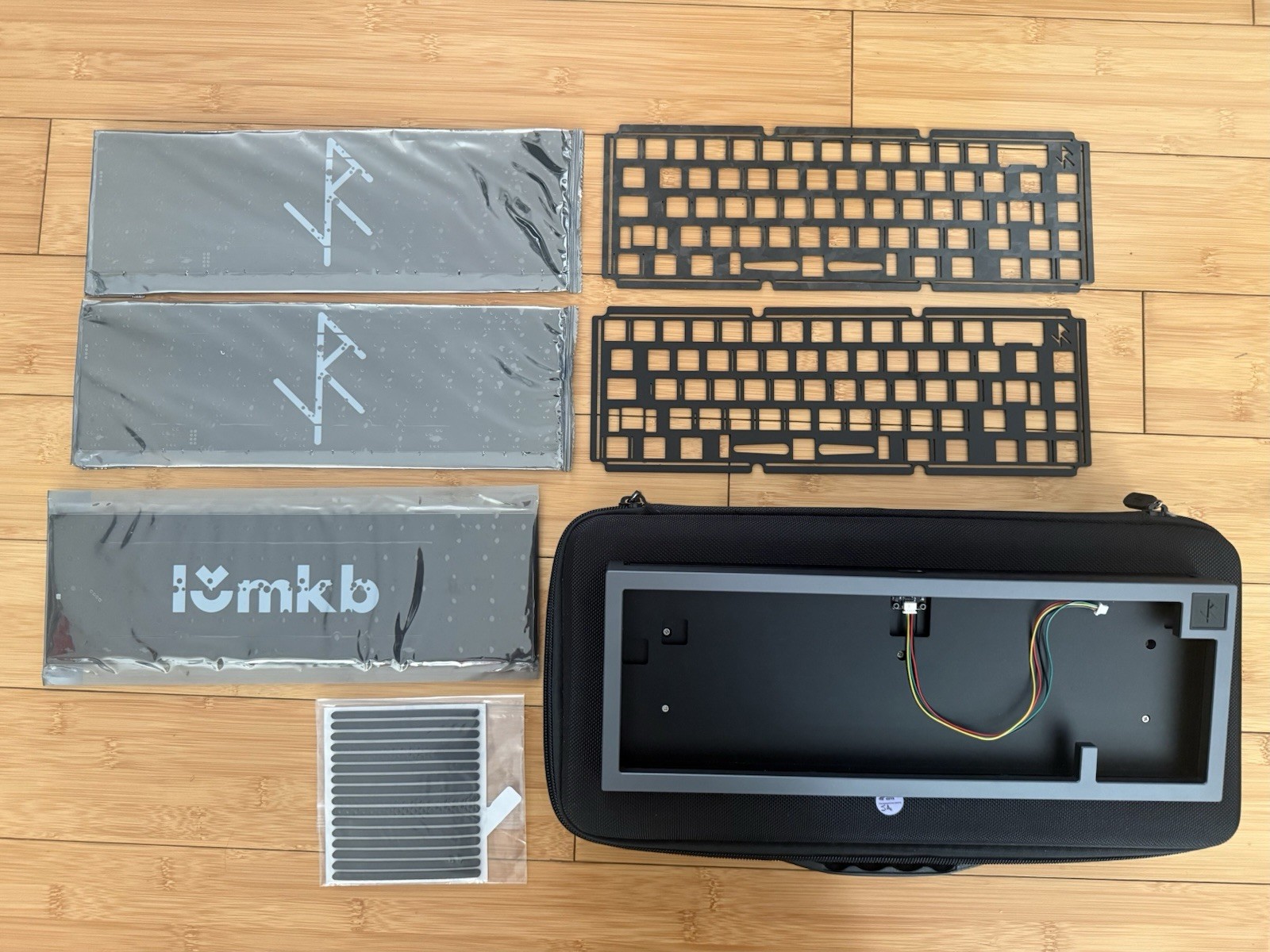 Smith + Rune Iron165 Keyboard w/Extras 65% Mechanical Keyboard