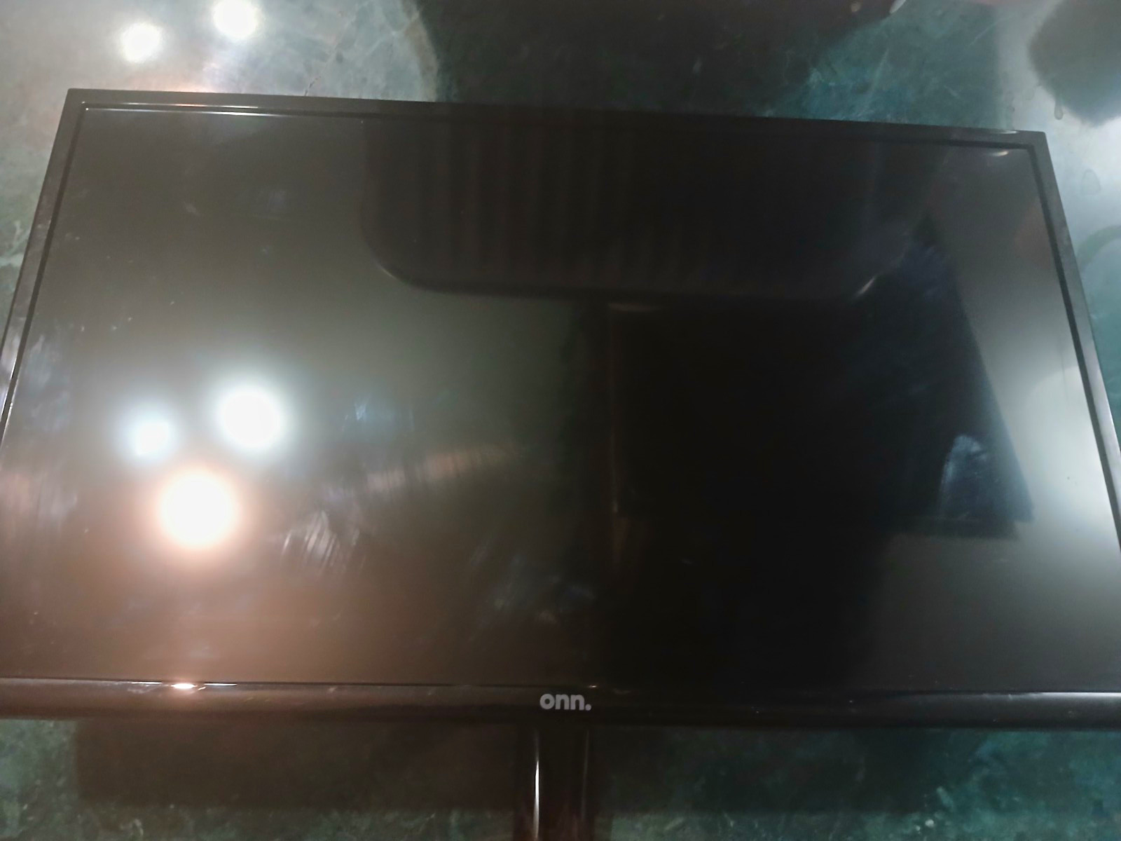 onn. 24in LED Monitor 1080p HDMI VGA Built-In Speakers Black ONA24HB19T01